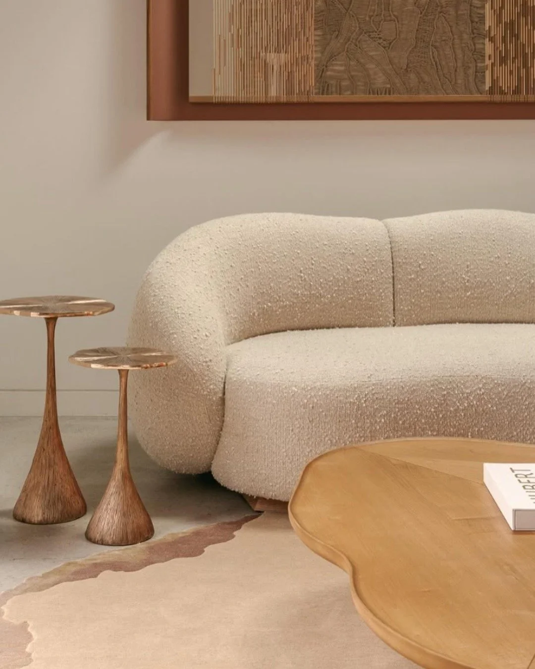Spotlight on Rugs ✨

Rugs can completely transform a space - zoning different areas within a room, adding texture, comfort, colour and interest. Here are a few of my all-time favourites, including:

 @atelierfevrier
 @colbourns
 @rosemaryhallgarten
 