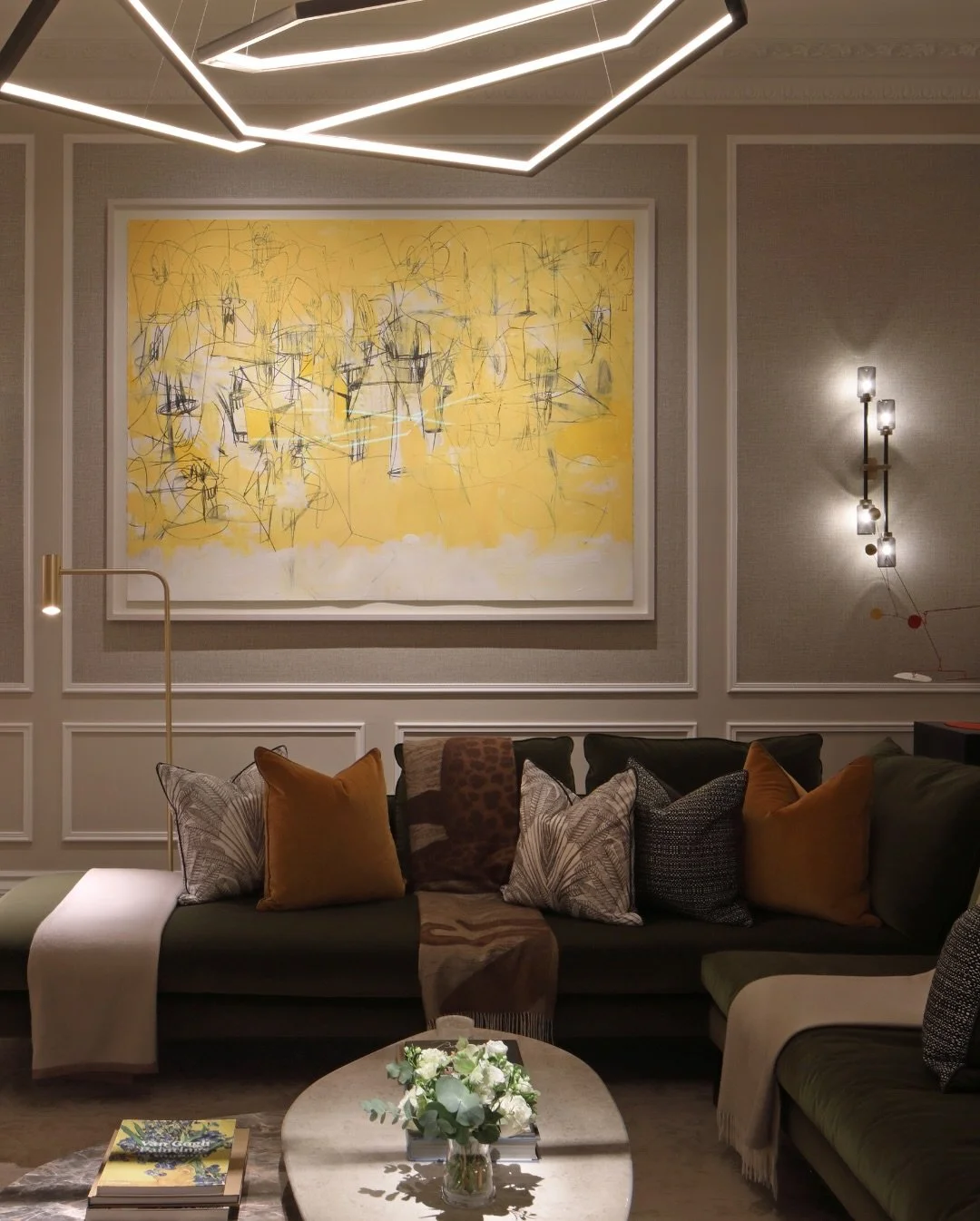 Lighting plays a crucial role in design and can completely transform a space. Whether its placing an emphasis on art or even enhancing a subtle glow from a pendant, purposeful lighting can really elevate spaces and moods.

One of my favourite Recepti