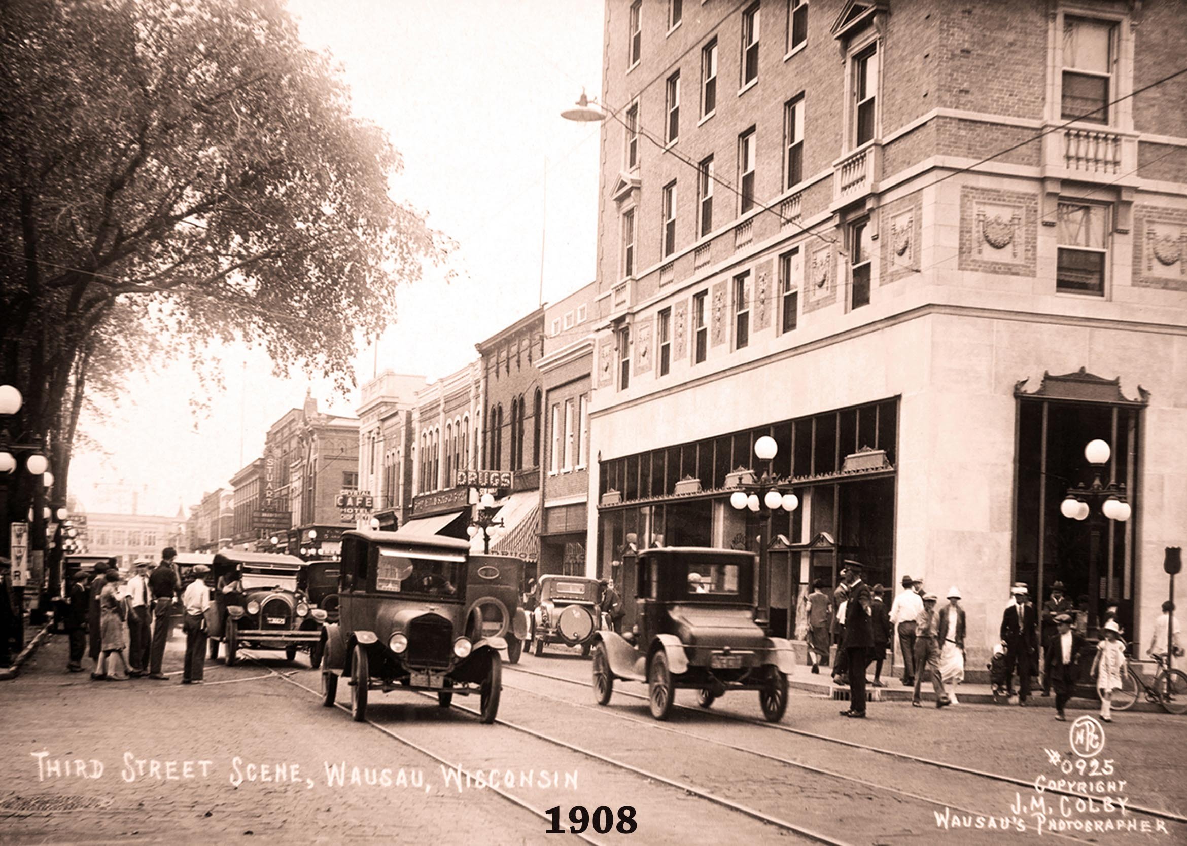 Third Street Scene