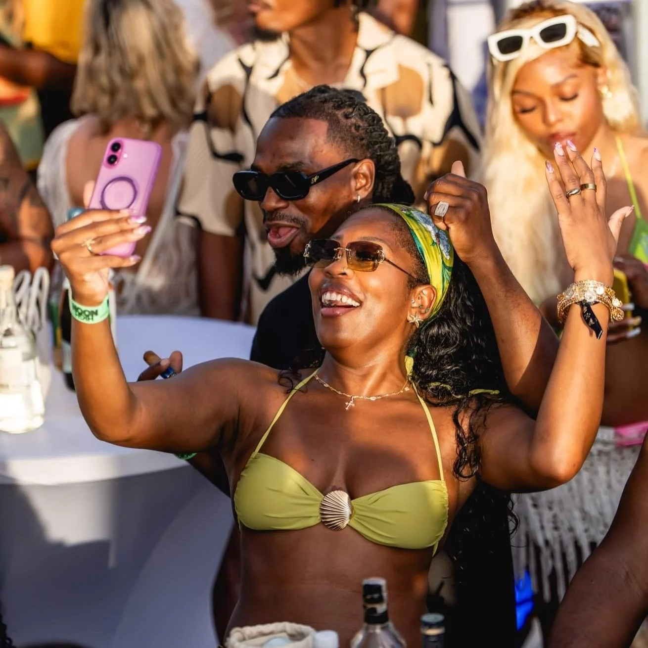 HIGH NOON. THE BEACH PARTY ☀️🏝️
TOMORROW April 6th | 12PM

Lock in and grab your tickets now: www.vibeweeknd.com
Follow @vibeweeknd for updates!