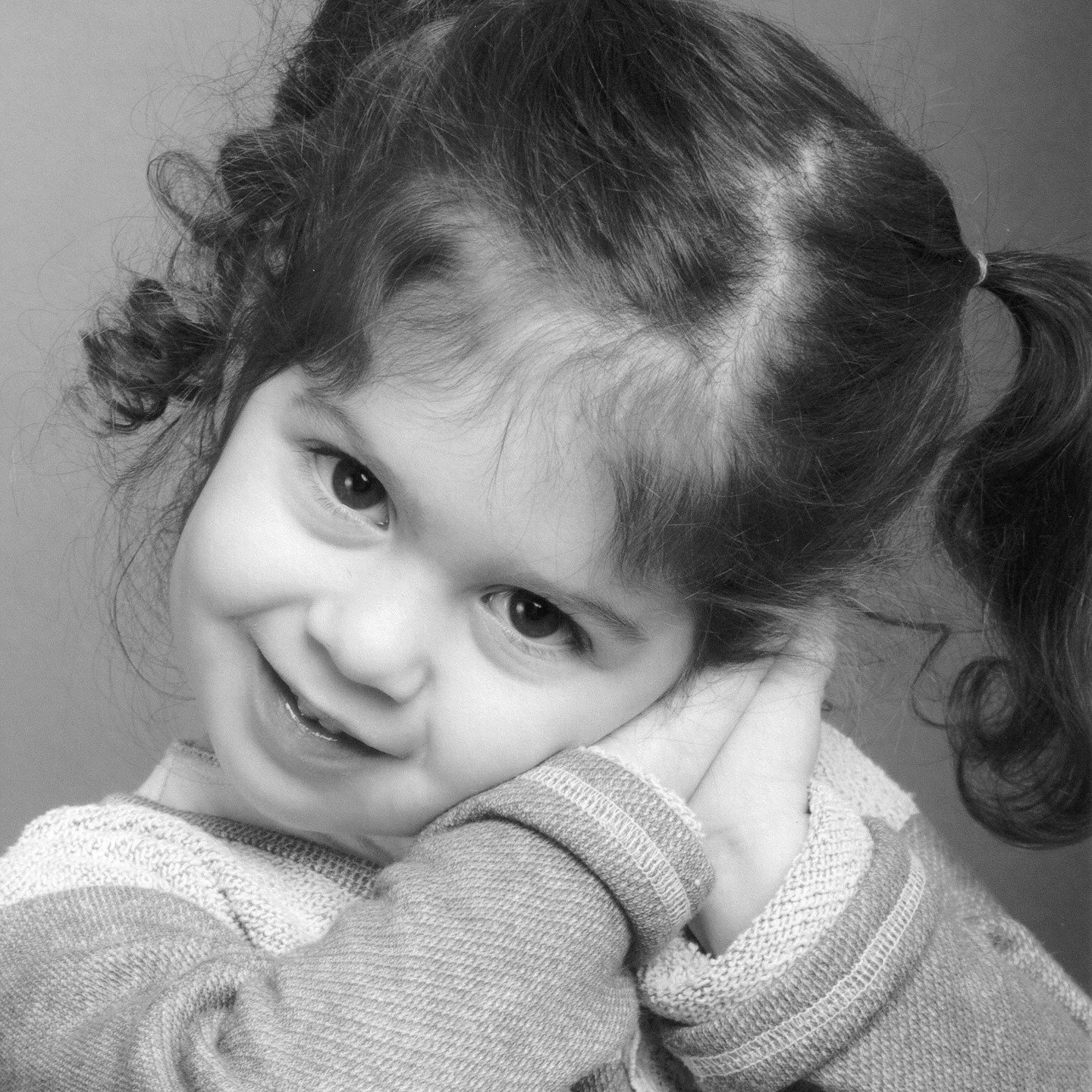 Happy birthday to our amazing daughter. Today, Abby should be celebrating her 14th birthday. While nothing can relieve the immense sadness of this reality, we choose to honor her memory by focusing on joy, love and impact - as Abby would want. 

So i