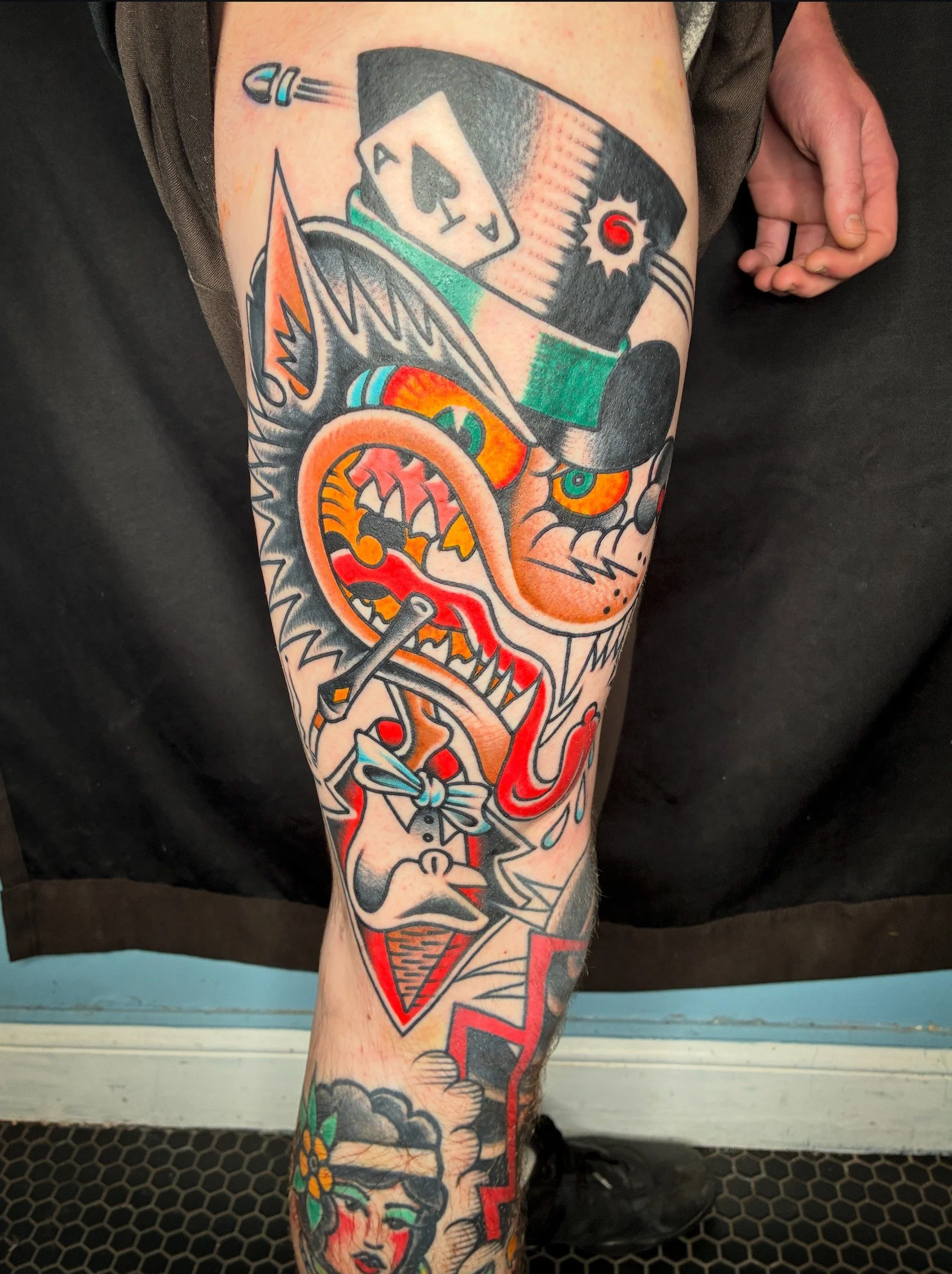Tattoo by @robbanksofamerica 
.
.
.
.
.
.
.
.
#eastrivertattoo #traditionaltattoo #tradtattoo #nyctattoo #greenpoint #brooklyntattoo