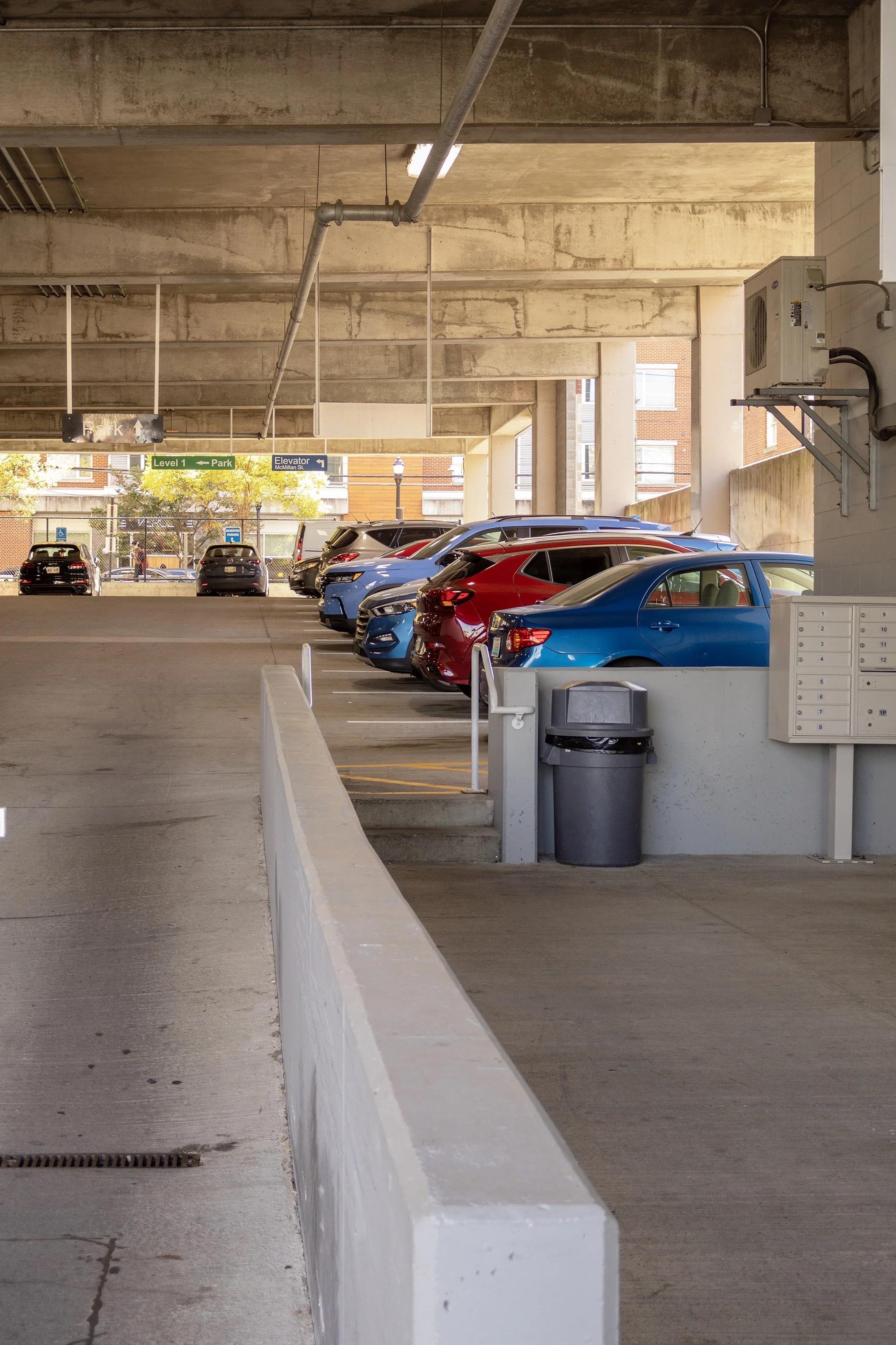 garageentrance.jpeg