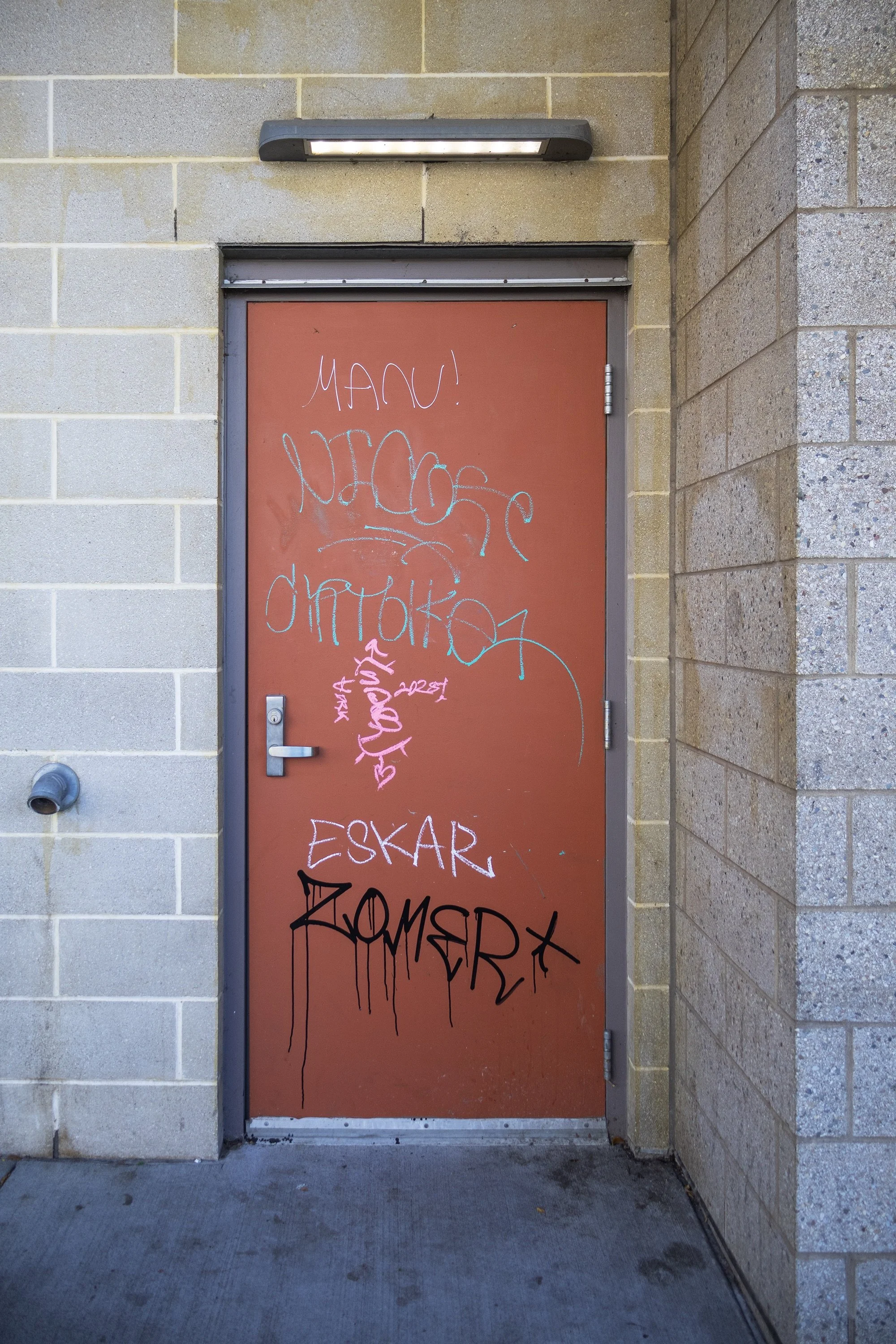 graffitidoor.jpeg