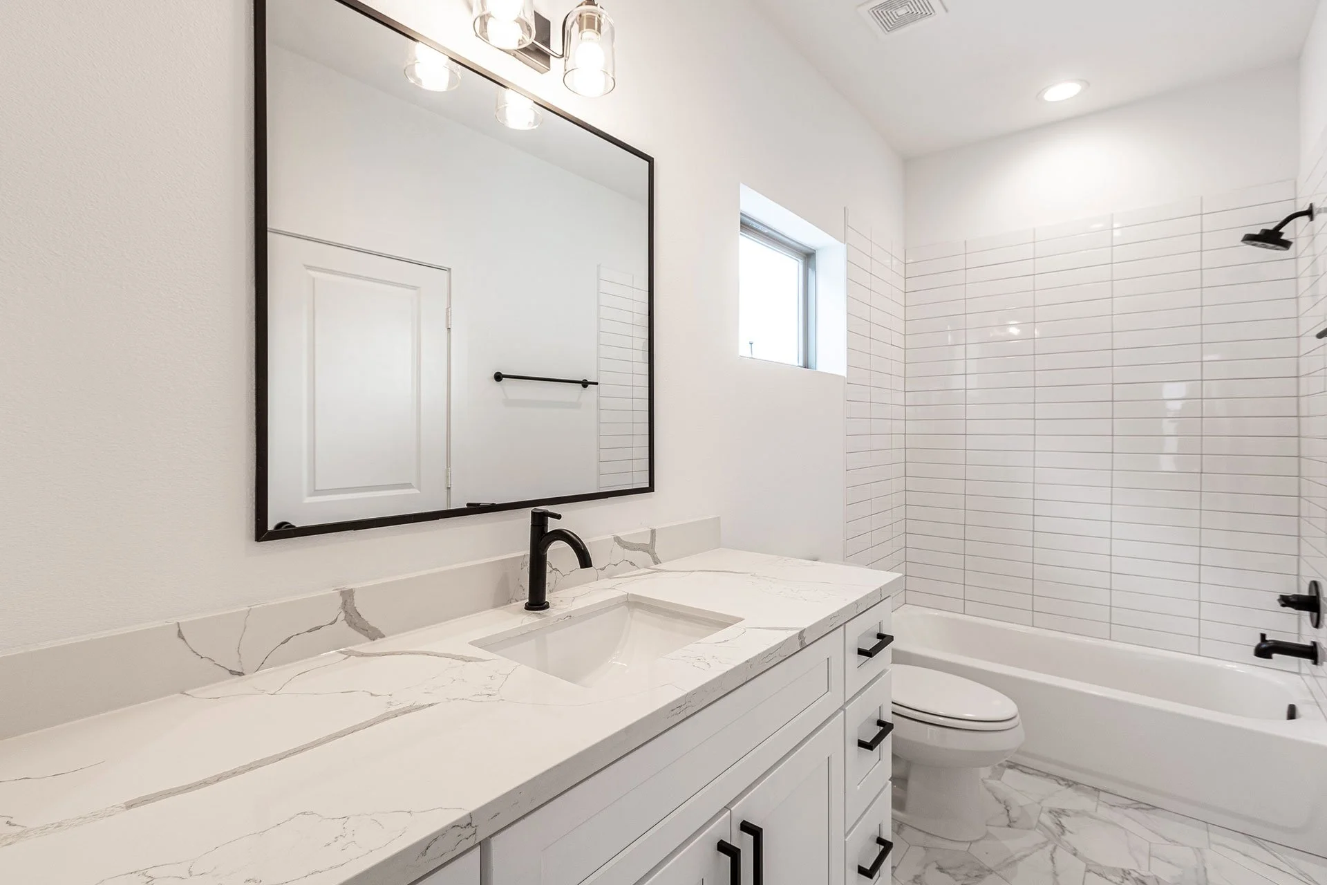 LangstonGrove_08012022-40.jpg