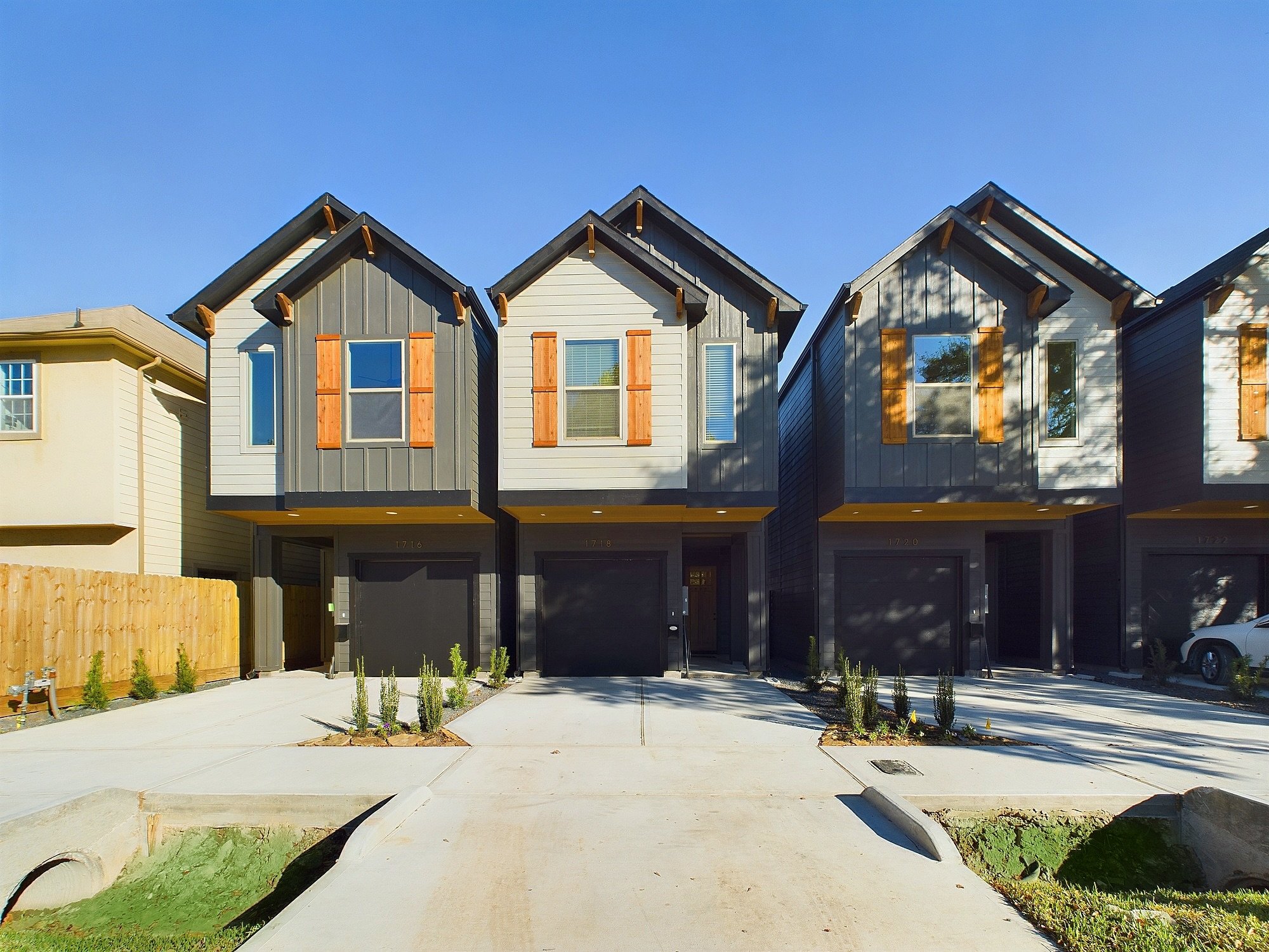 Laverne Modern