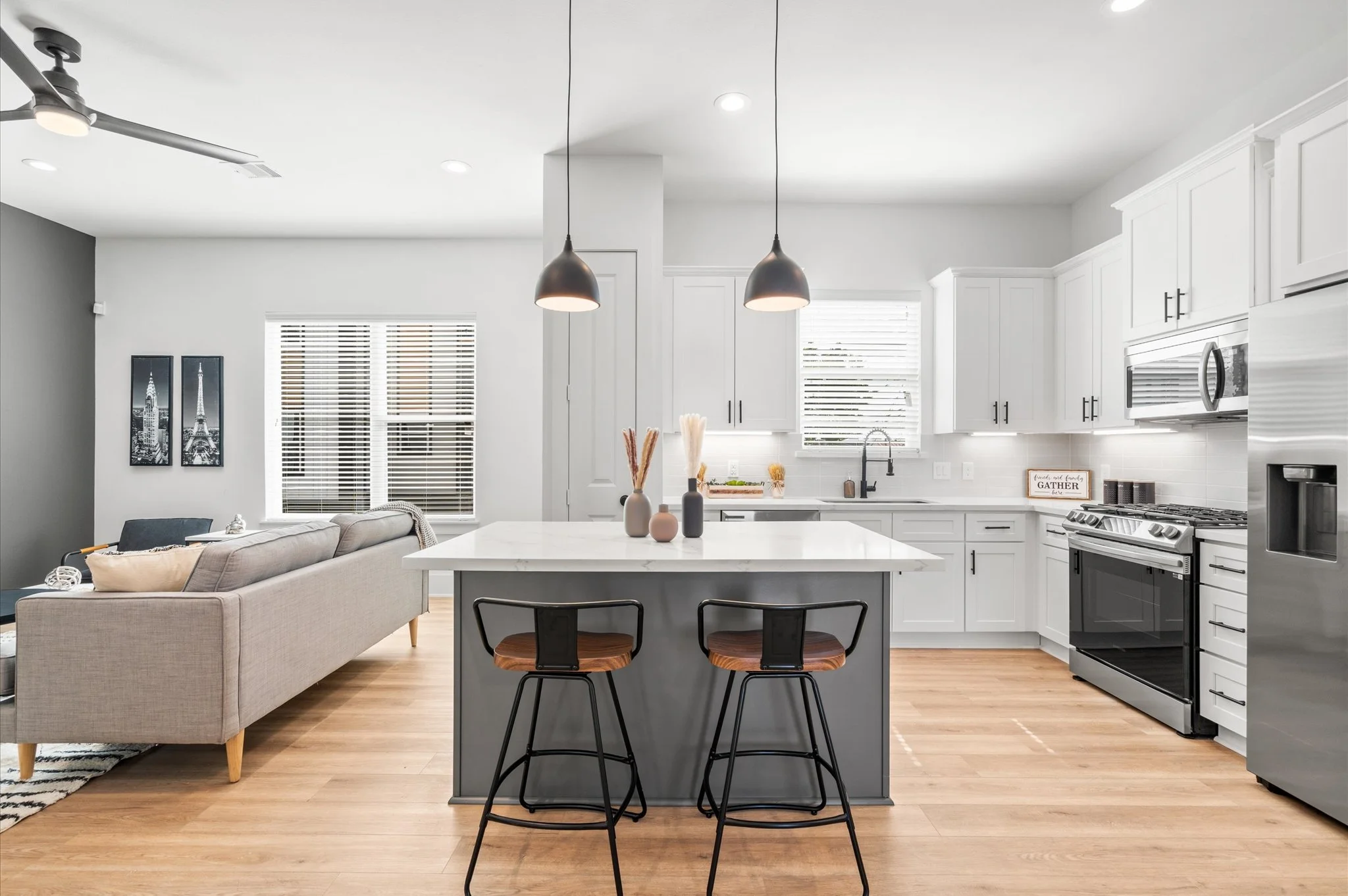 01-3645 Pinemont Dr - 02.jpg