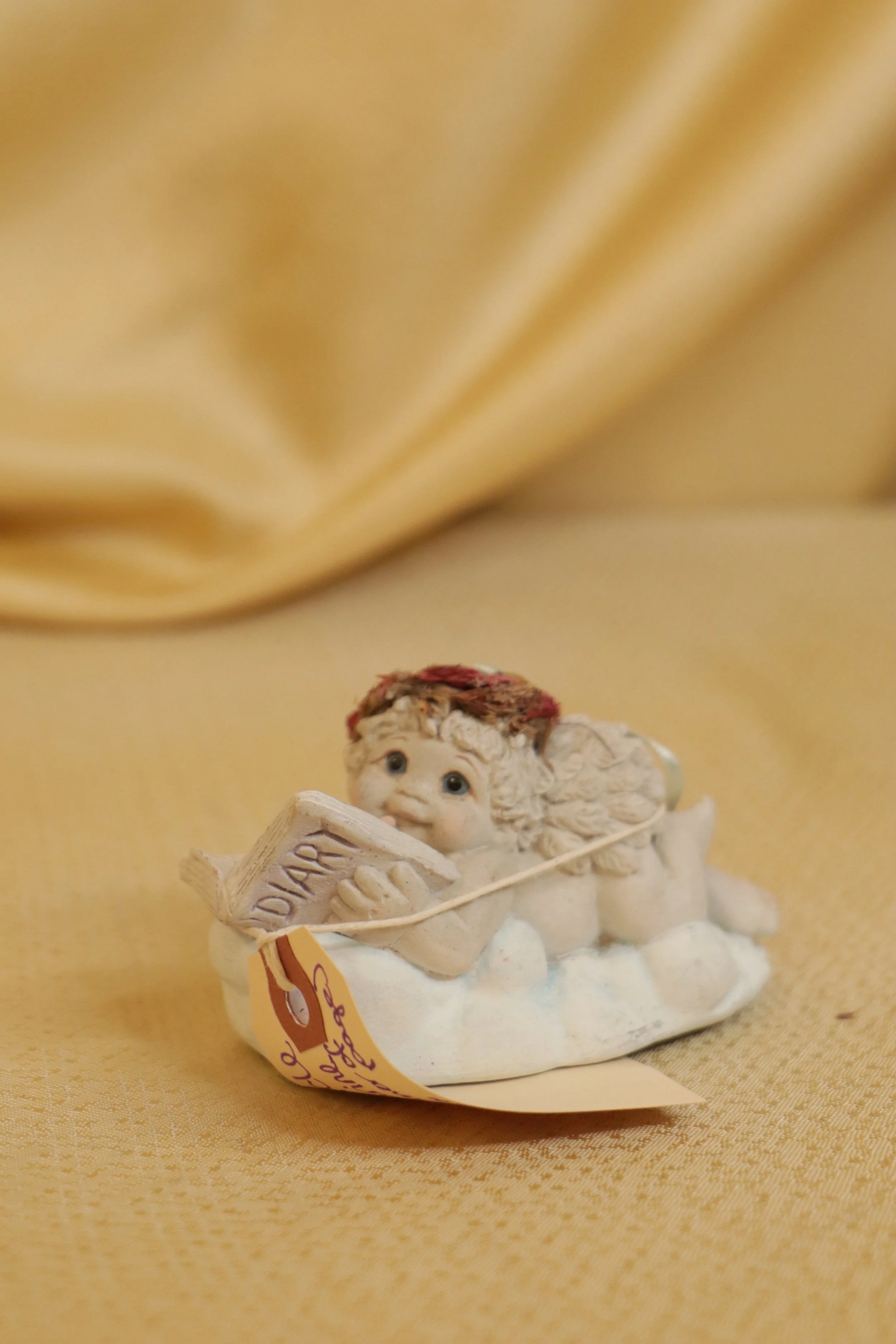 Vintage Dreamsicle Diary Figurine