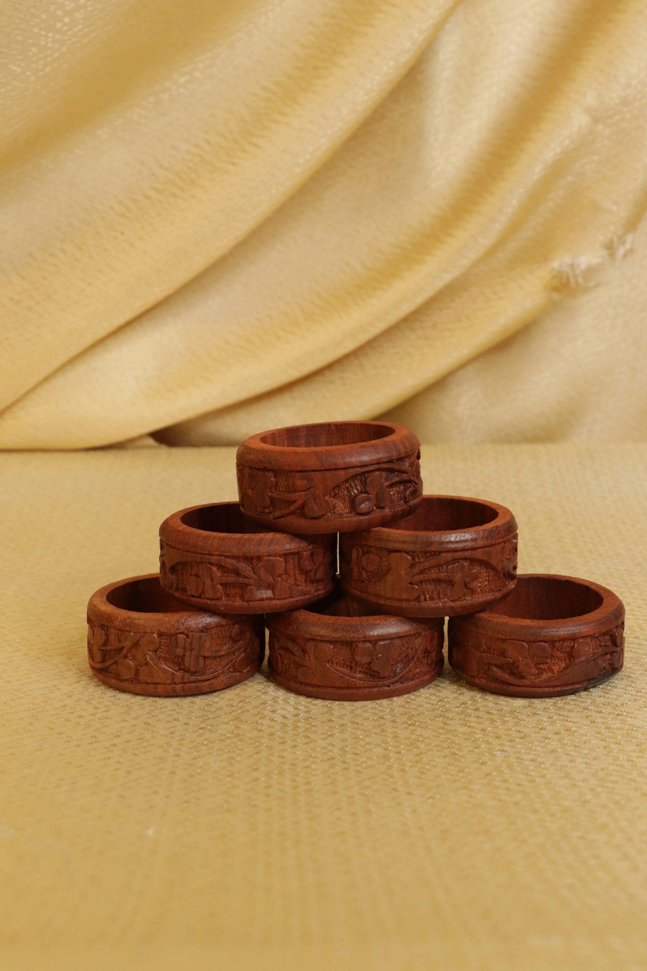 Set of 6 Wooden Napkin Rings