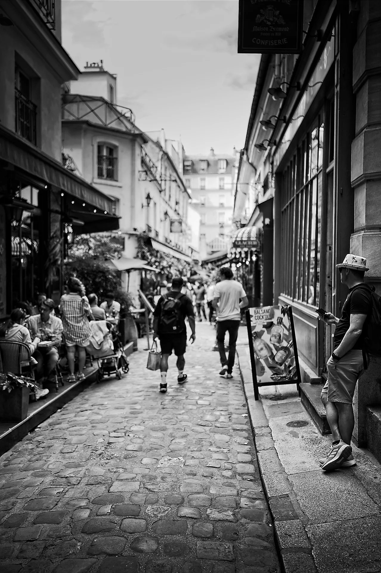 Street Paris_1374.jpg