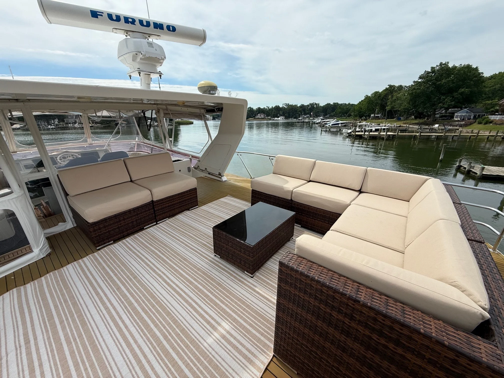 DEFIANT: New Outdoor Rug & Furniture