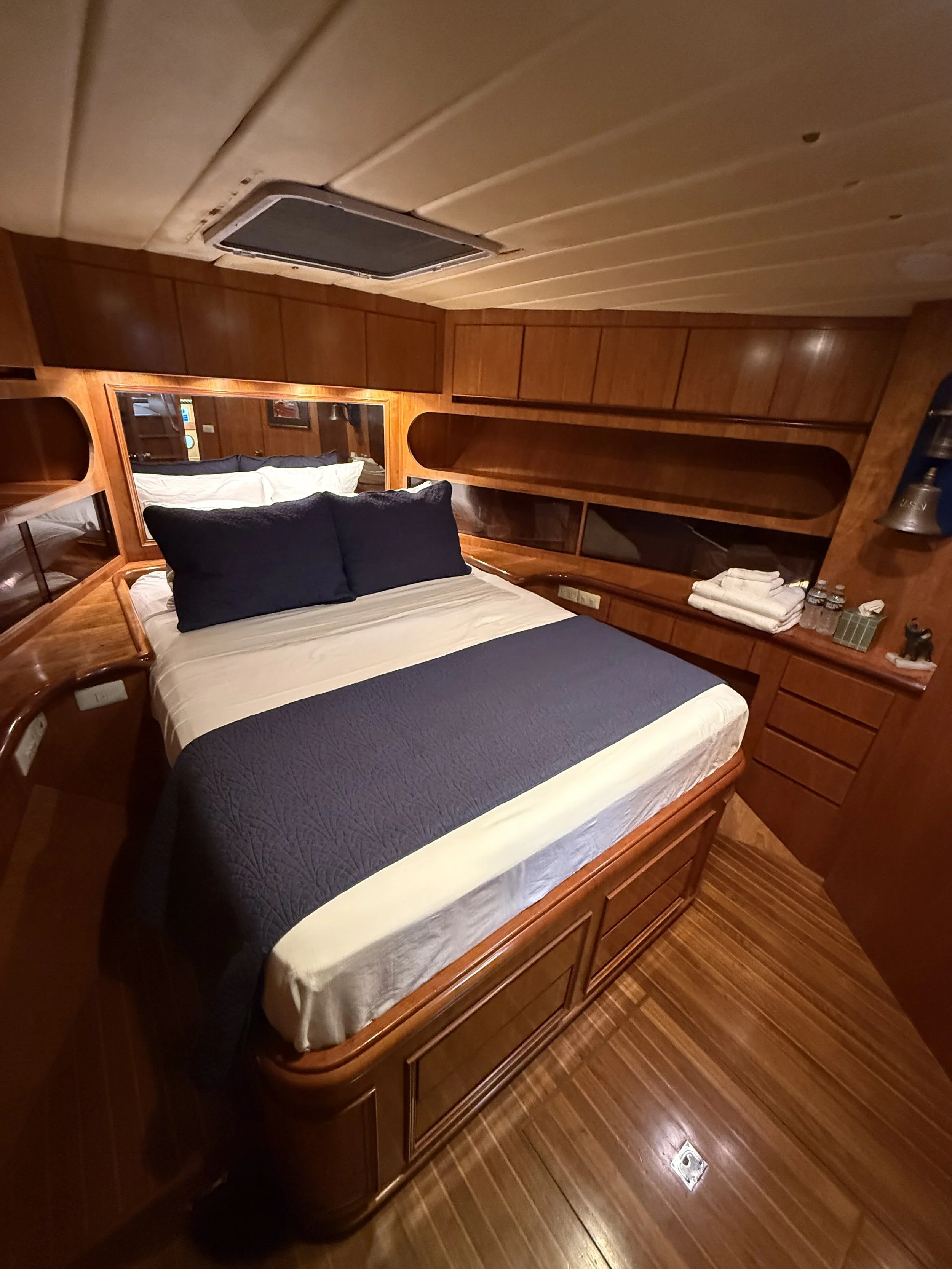 Forward Queen VIP Stateroom