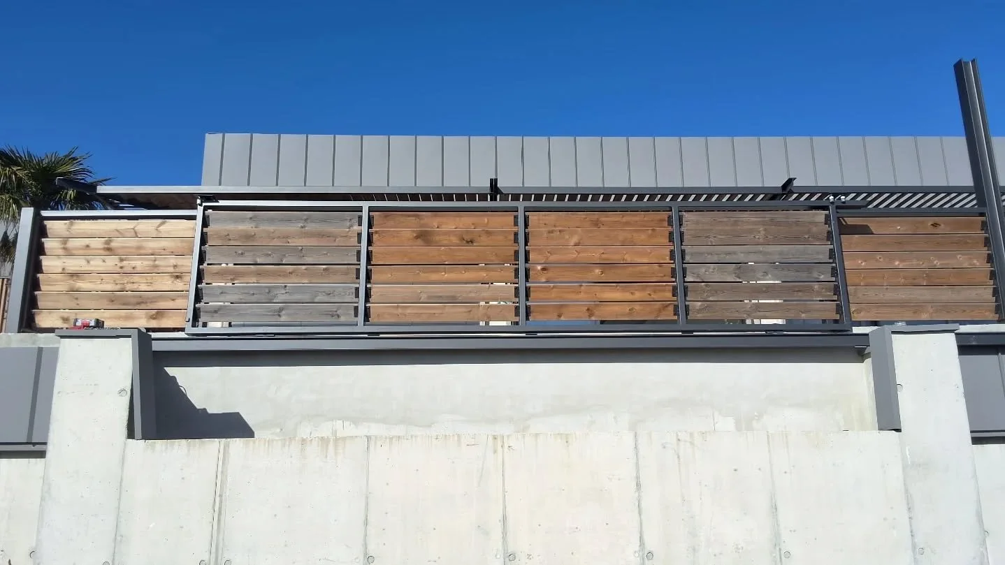 Cr&eacute;ation d'un portail coulissant sur ipn &agrave; 3M de haut pour une piscine &agrave; d&eacute;bordement. Et vous quelle serait votre envie la plus folle ? 👨🏻&zwj;🏭