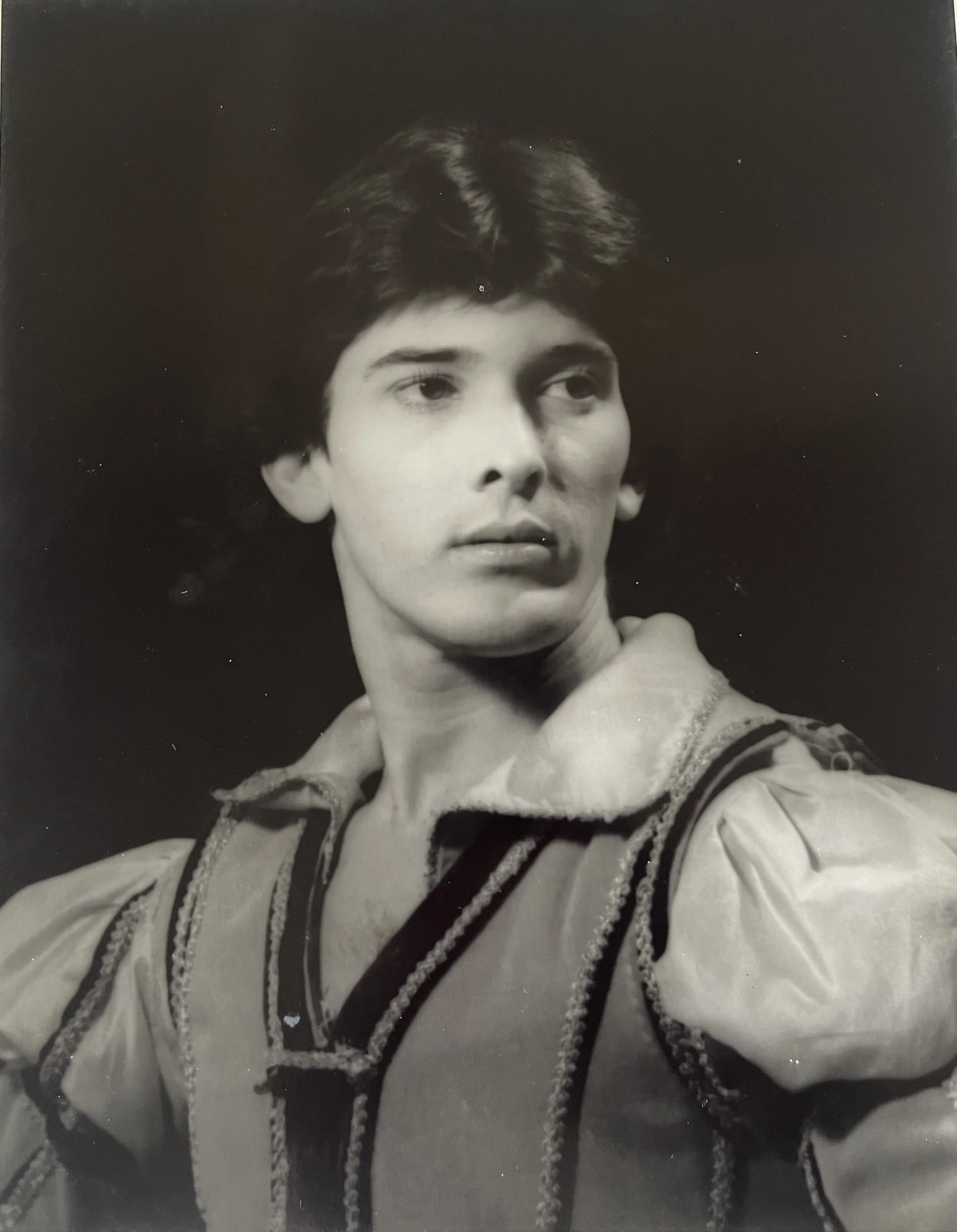 Roberto Rodríguez_perfil 5..jpeg