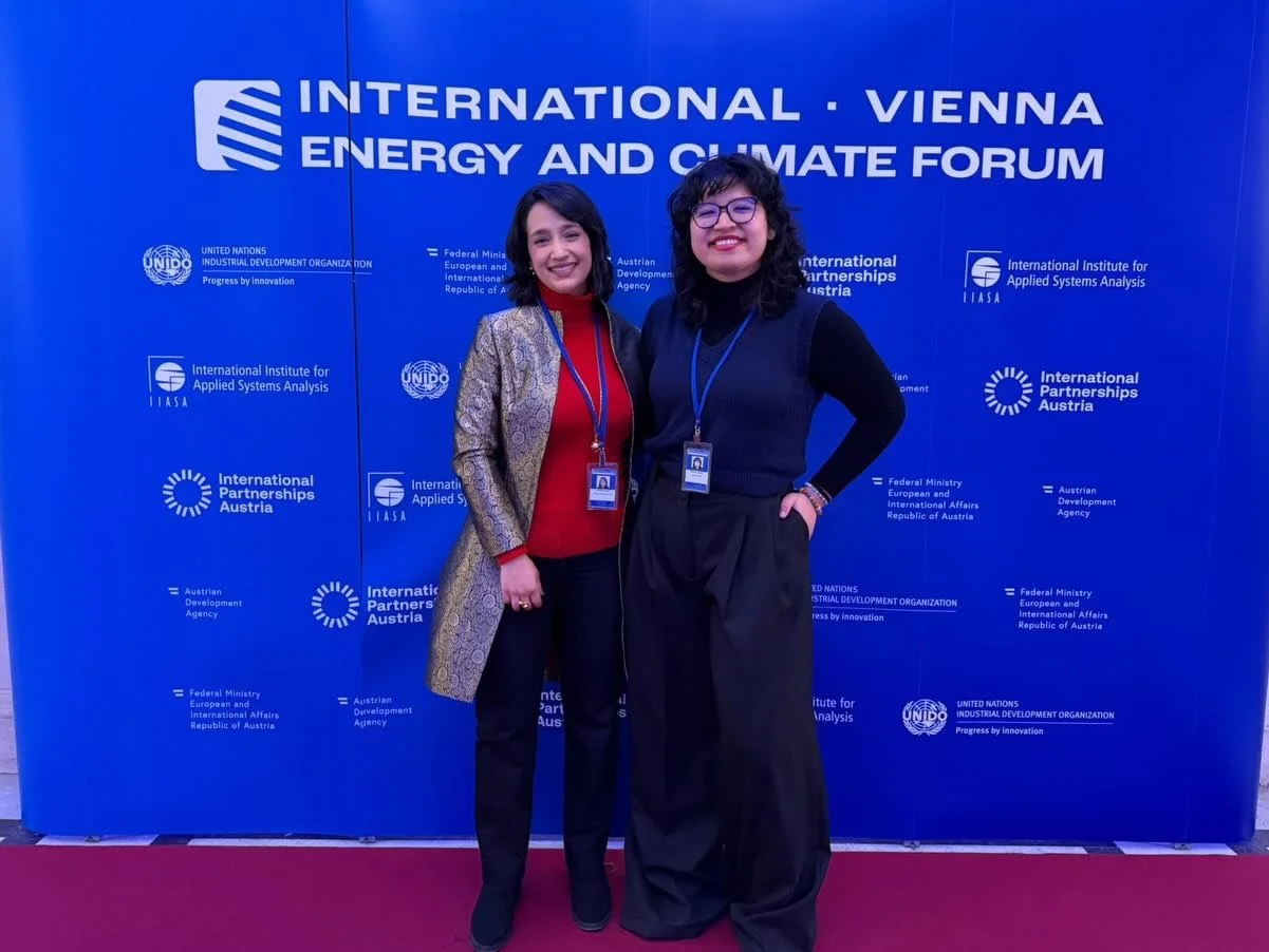 Foi aqui que pediram um #WrapUp do International Vienna Energy and Climate Forum 2026? ✨

Foram dias de agenda cheia, encontros inesperados e conversas que continuam muito al&eacute;m das salas da confer&ecirc;ncia: daquelas que viram parceria, ideia