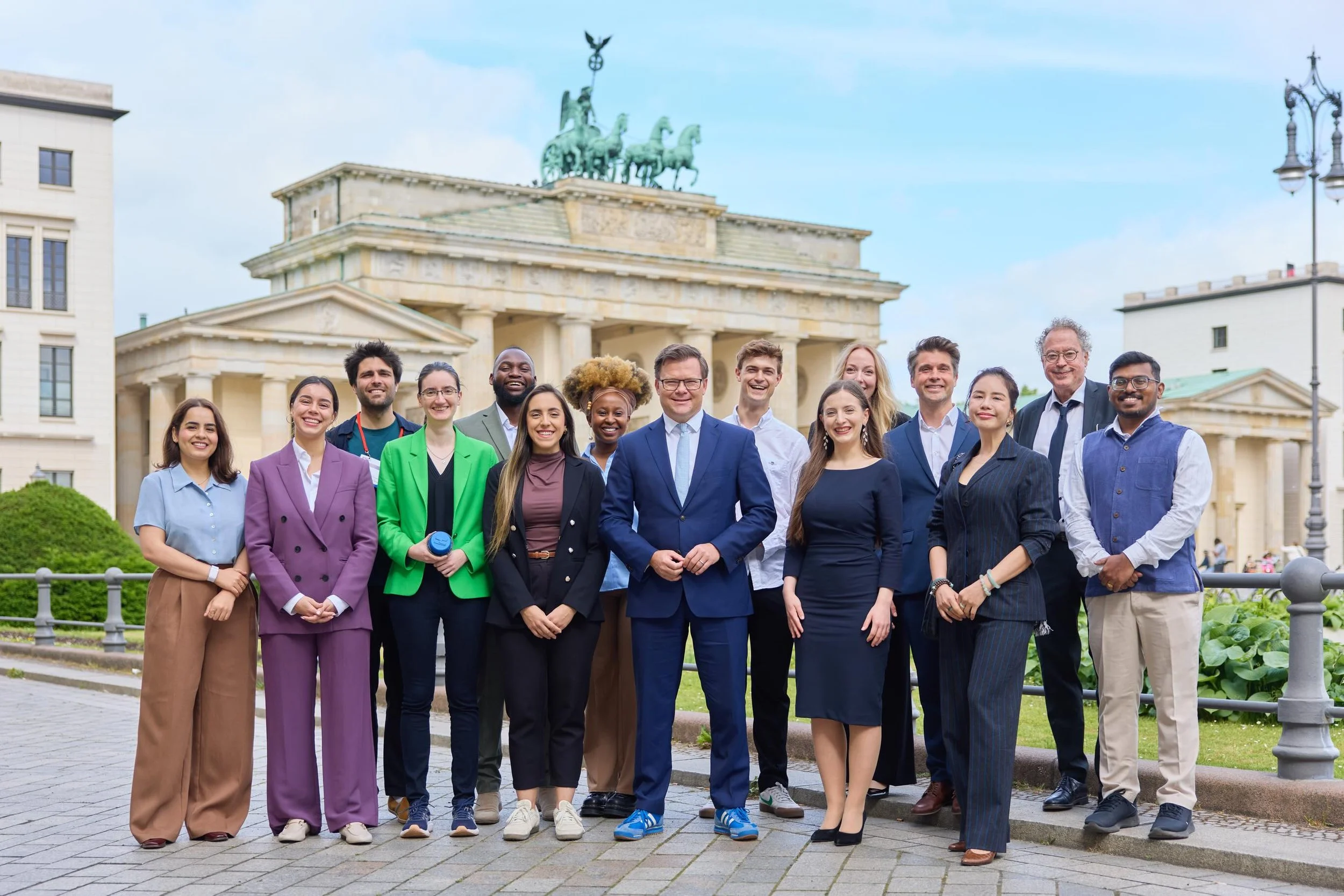 Que a MPower Brasil esteve no Global Solutions Summit 2026, em Berlim, voc&ecirc; j&aacute; sabe. Mas o que voc&ecirc; ainda n&atilde;o sabe &eacute; que participamos de um di&aacute;logo entre jovens empreendedores sociais com o ministro alem&atilde