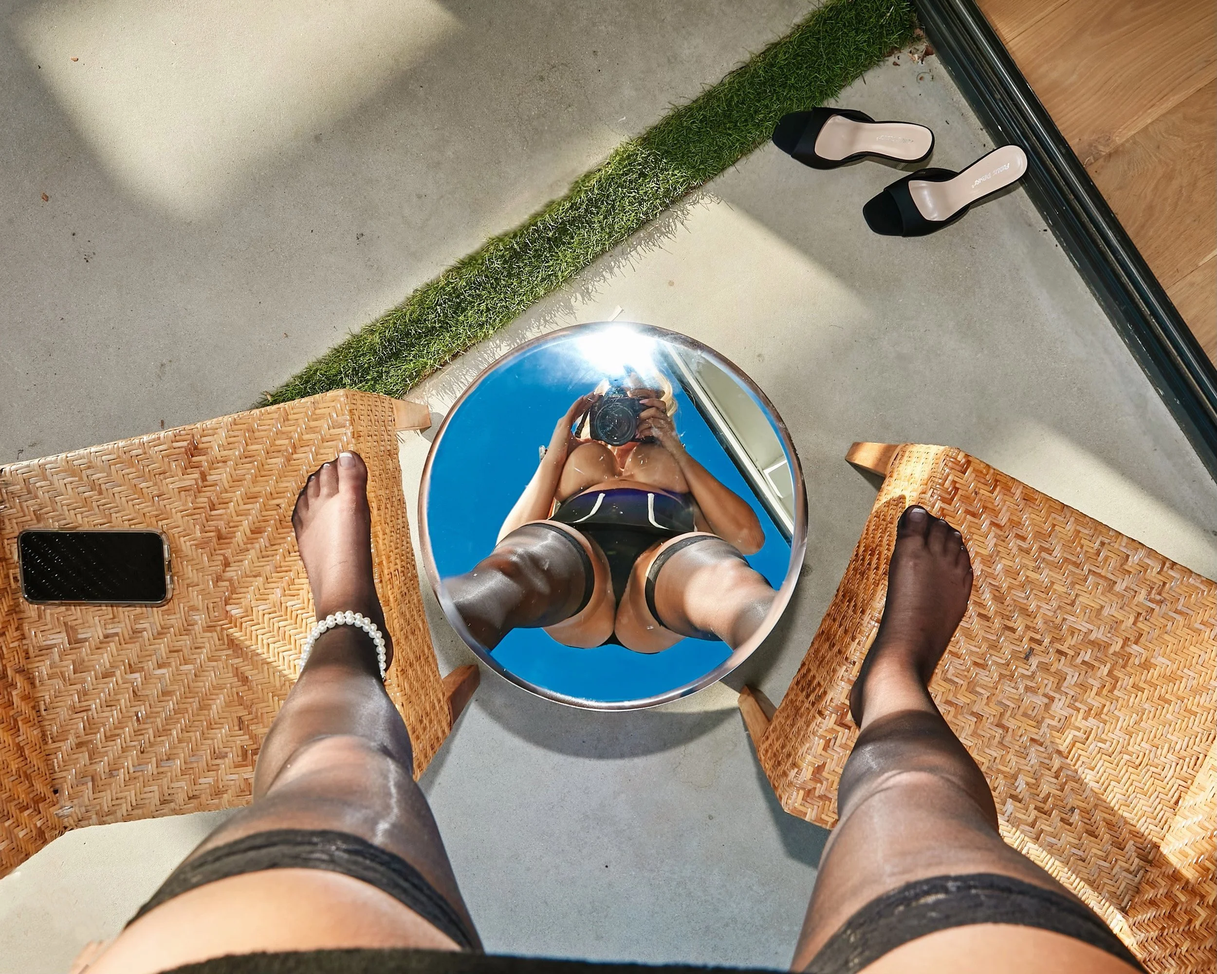 Mirror%2C+Mirror+on+the+floor+.jpg