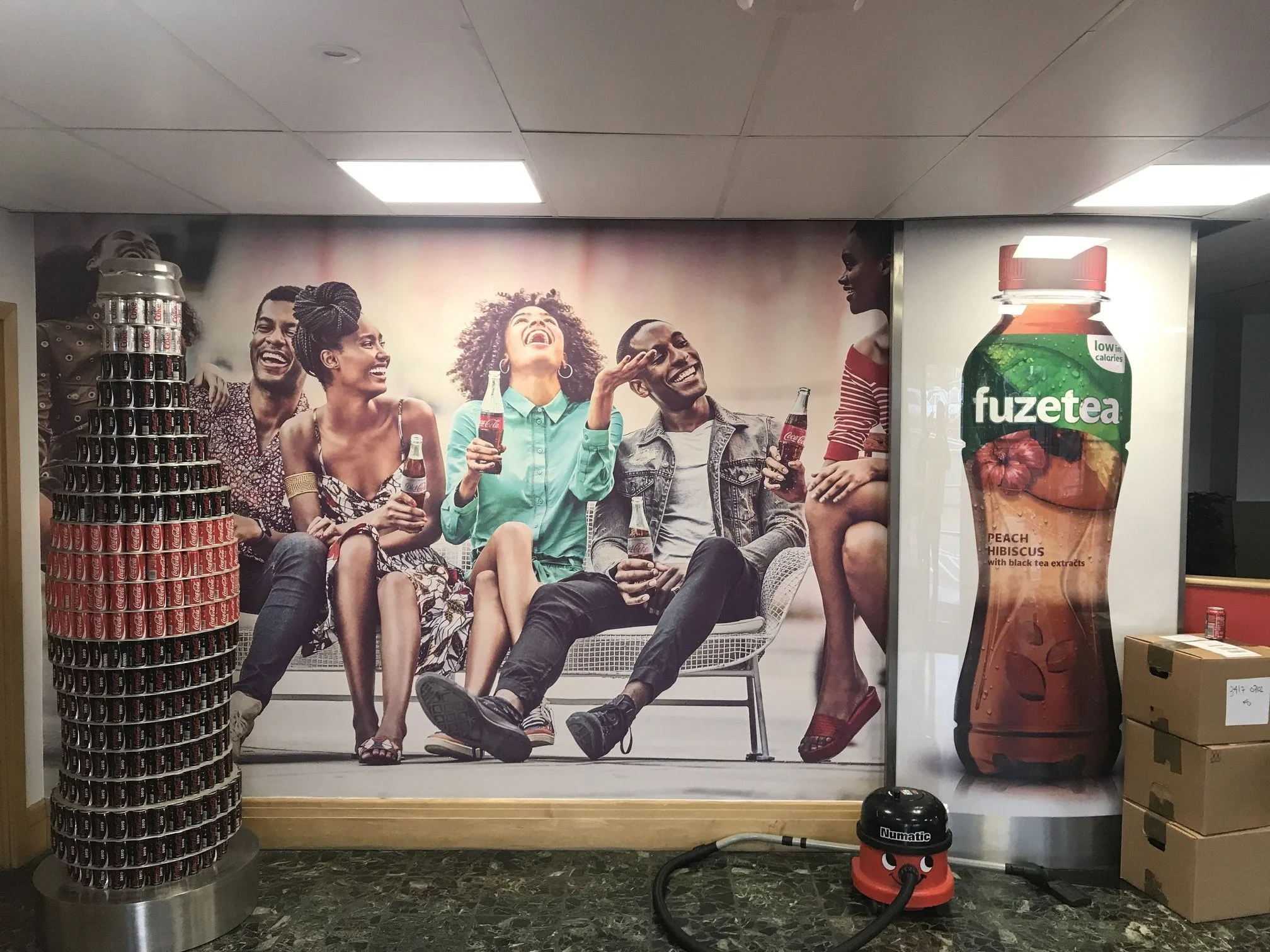 coca-cola-office-branding-london-02.jpg