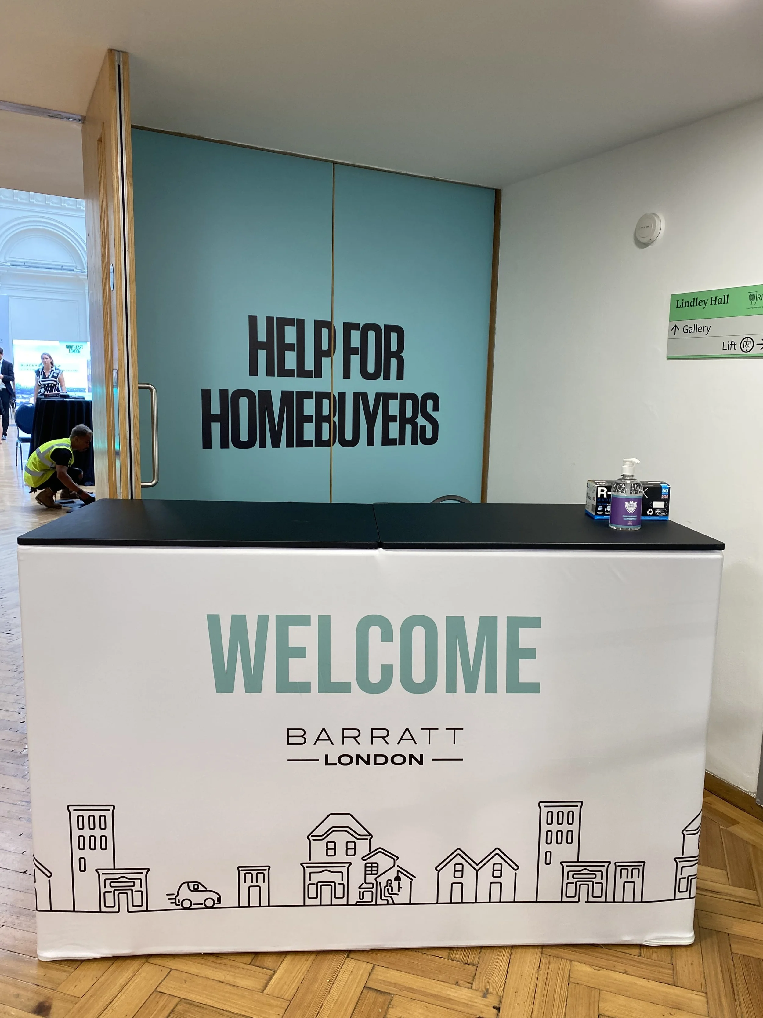 barratt-event-branding-london-04.jpg