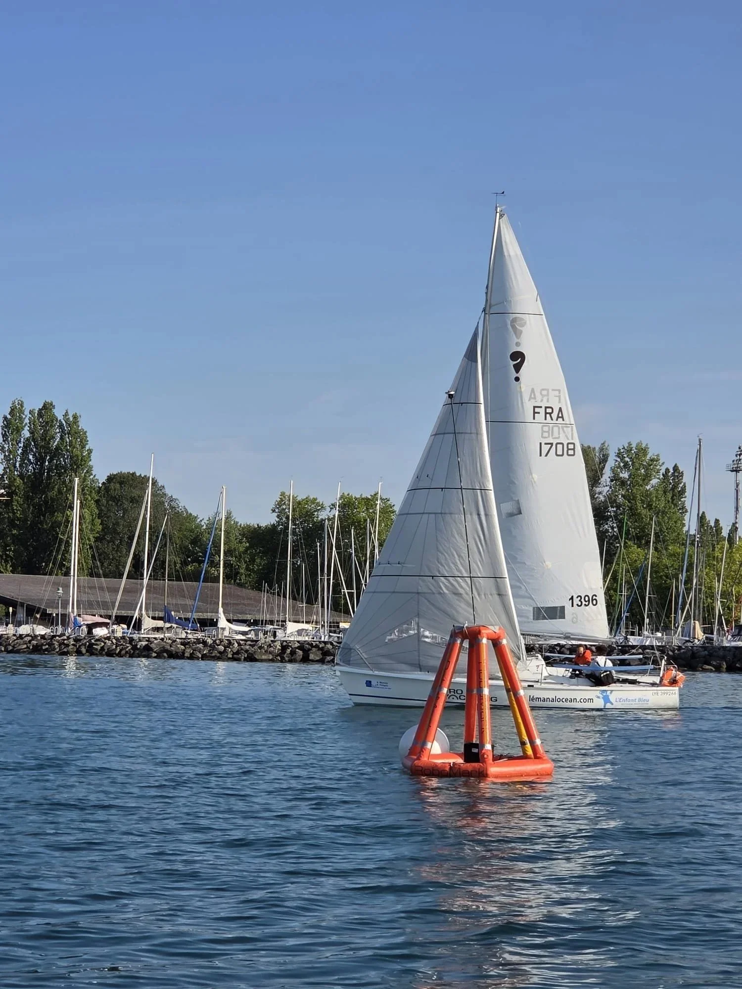 Première nuit, premier tour