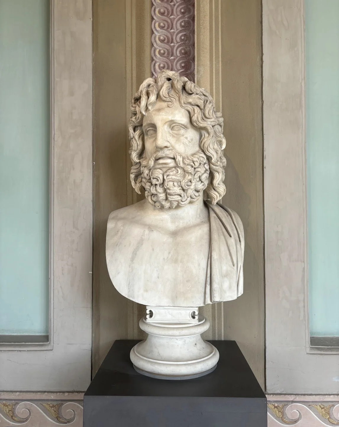 zeus.jpg