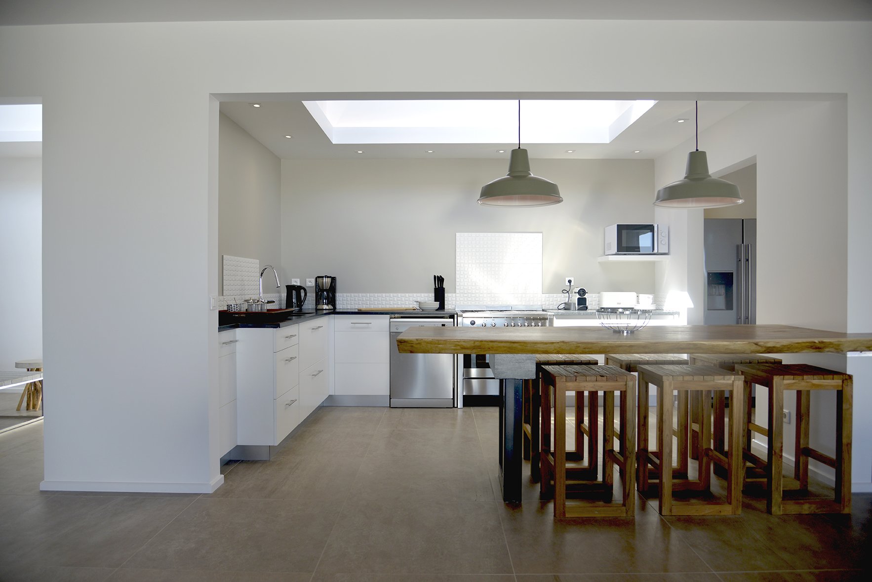 KITCHEN 2.jpg
