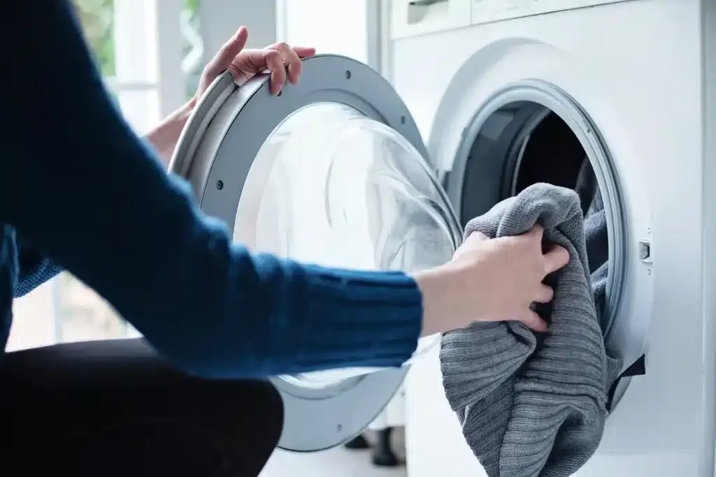 washing-machine-maintenance-tips-1024x683-2.webp