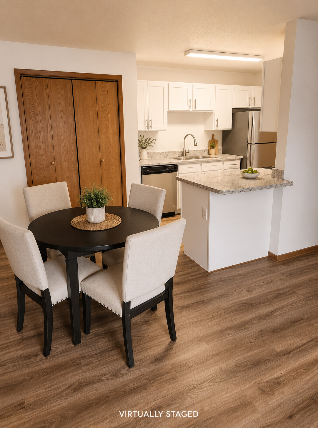 Windsor Pointe Model Kitchen