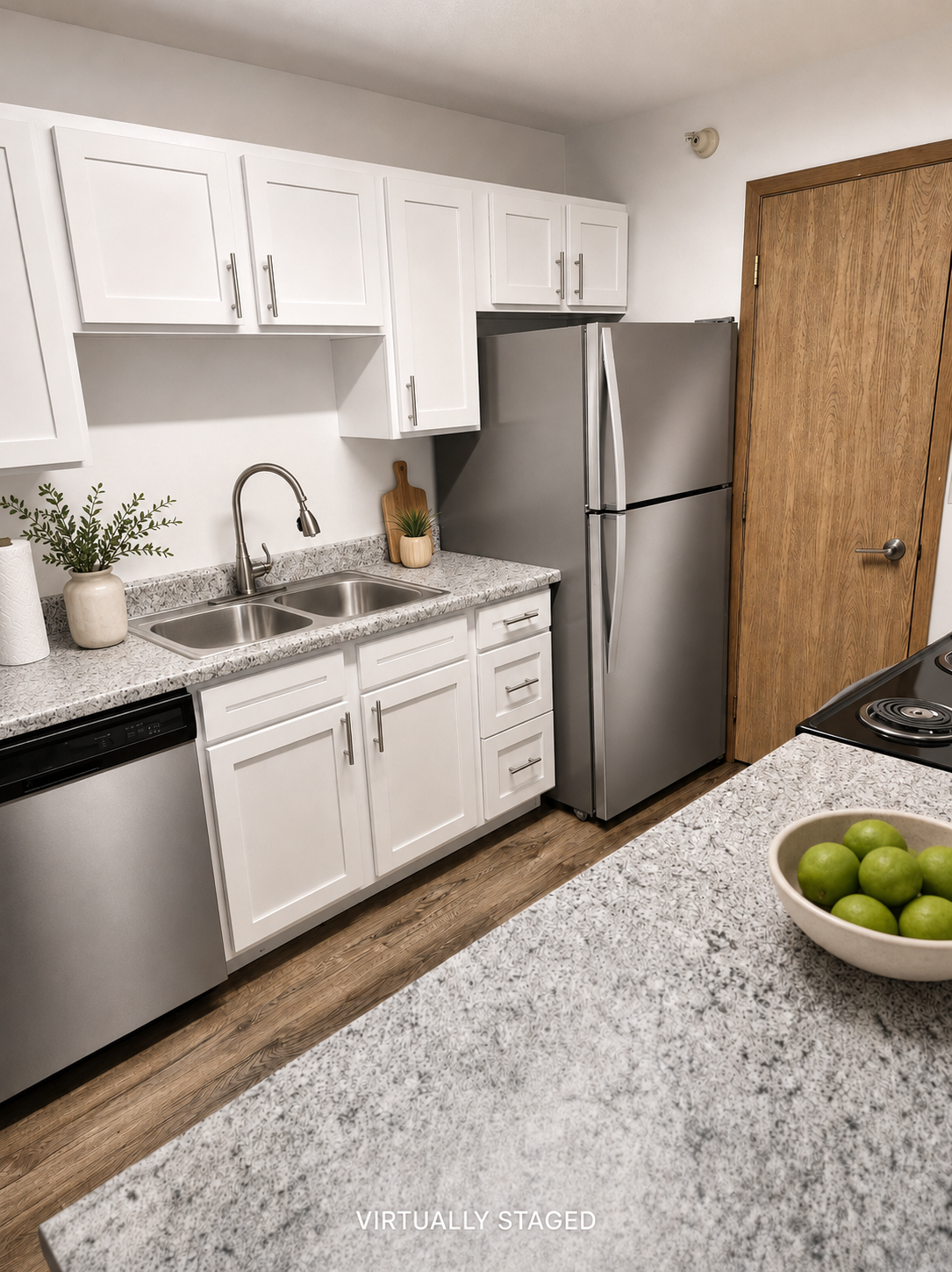 Windsor Pointe Apartments Model Kitchen