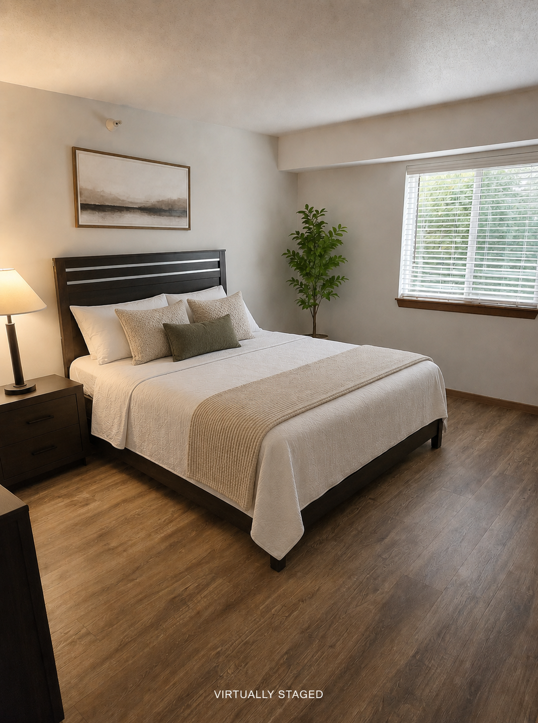 Windsor Pointe Apartments Model Bedroom - Virtually Staged
