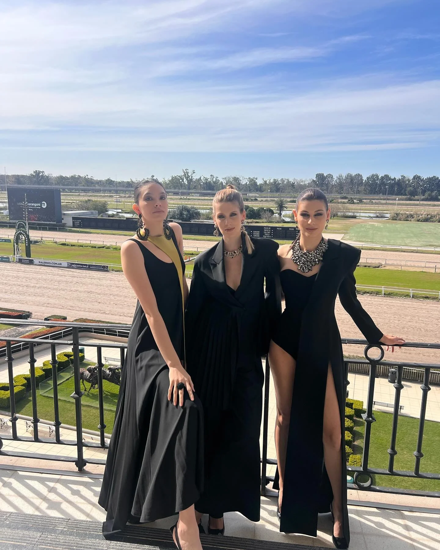 ARGENTINA FASHION WEEK.2024. @arfashionweek @ayelenborgo @emiliaiannetta @tizianalujan @istitutomarangoni_miami @serena.ninci @immstudentlife @istitutomarangoni