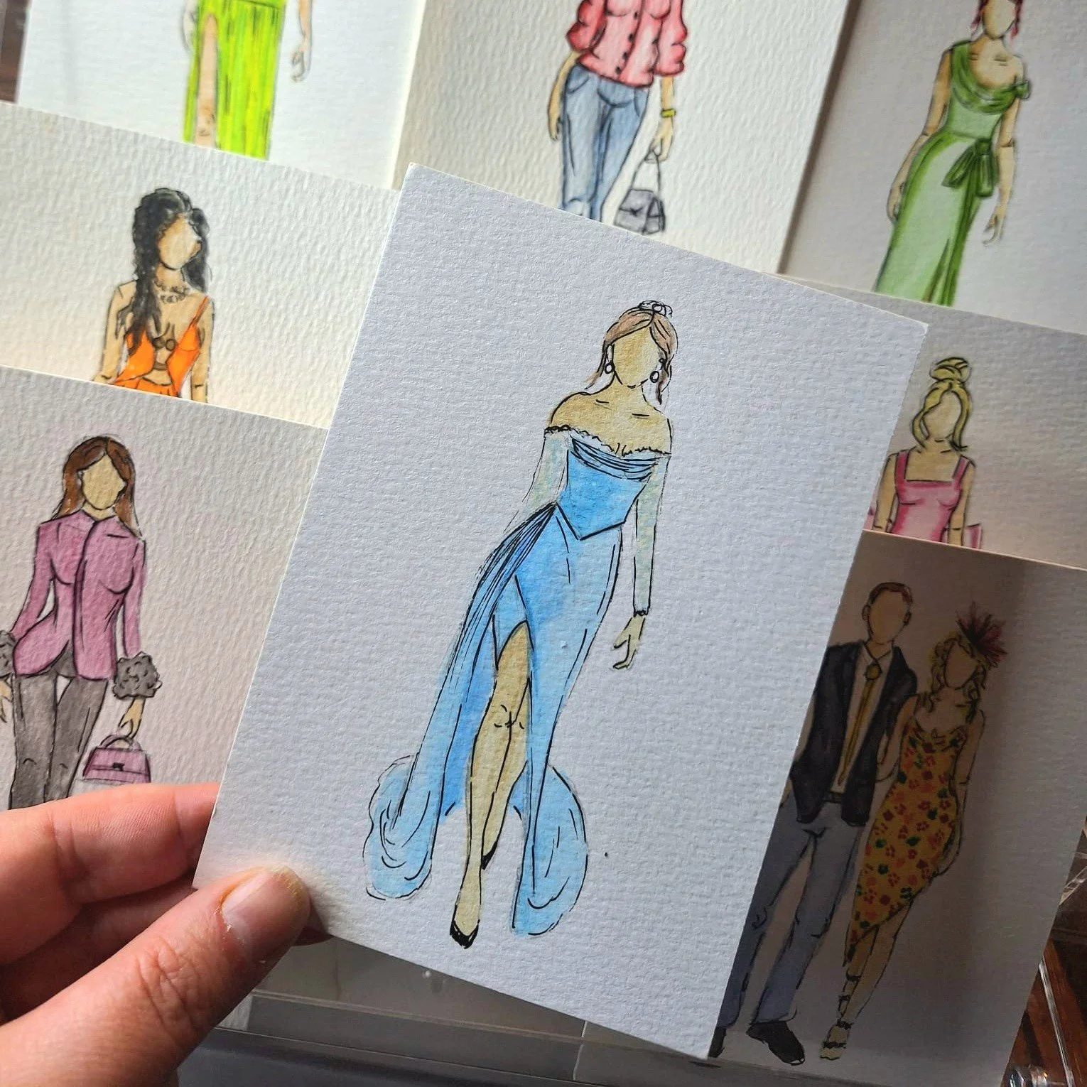 It's giving ❄️ Elsa ❄️

One of Ele's quick 7min illustrations 🤍✨

#liveillustrator #weddingfavours #weddingillustrator #liveartist #painting