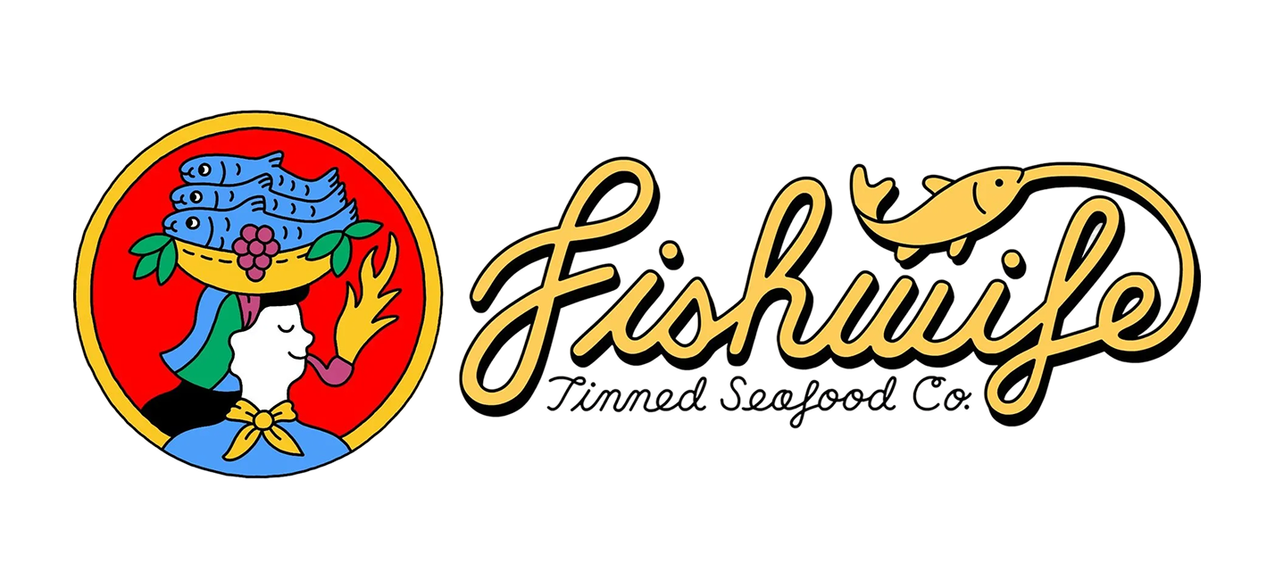Logo featuring a woman's profile with colorful hair, holding a bowl of fish, with the word "Fishuixe" in cursive script and a fish illustration.