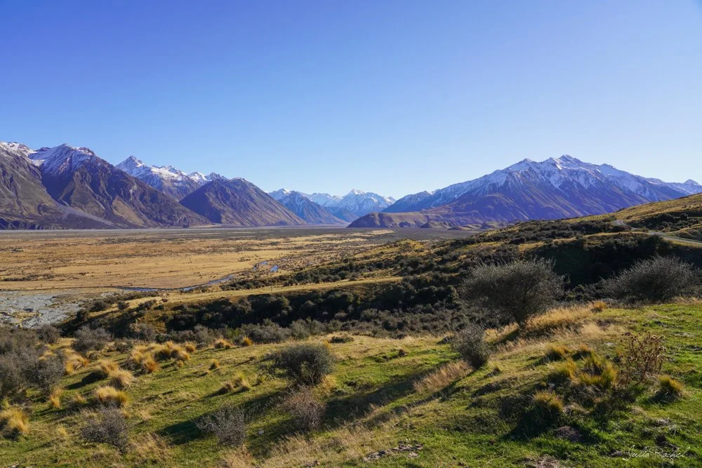 Mount Sunday_Edoras - Julia Rachel Photography-18.jpg