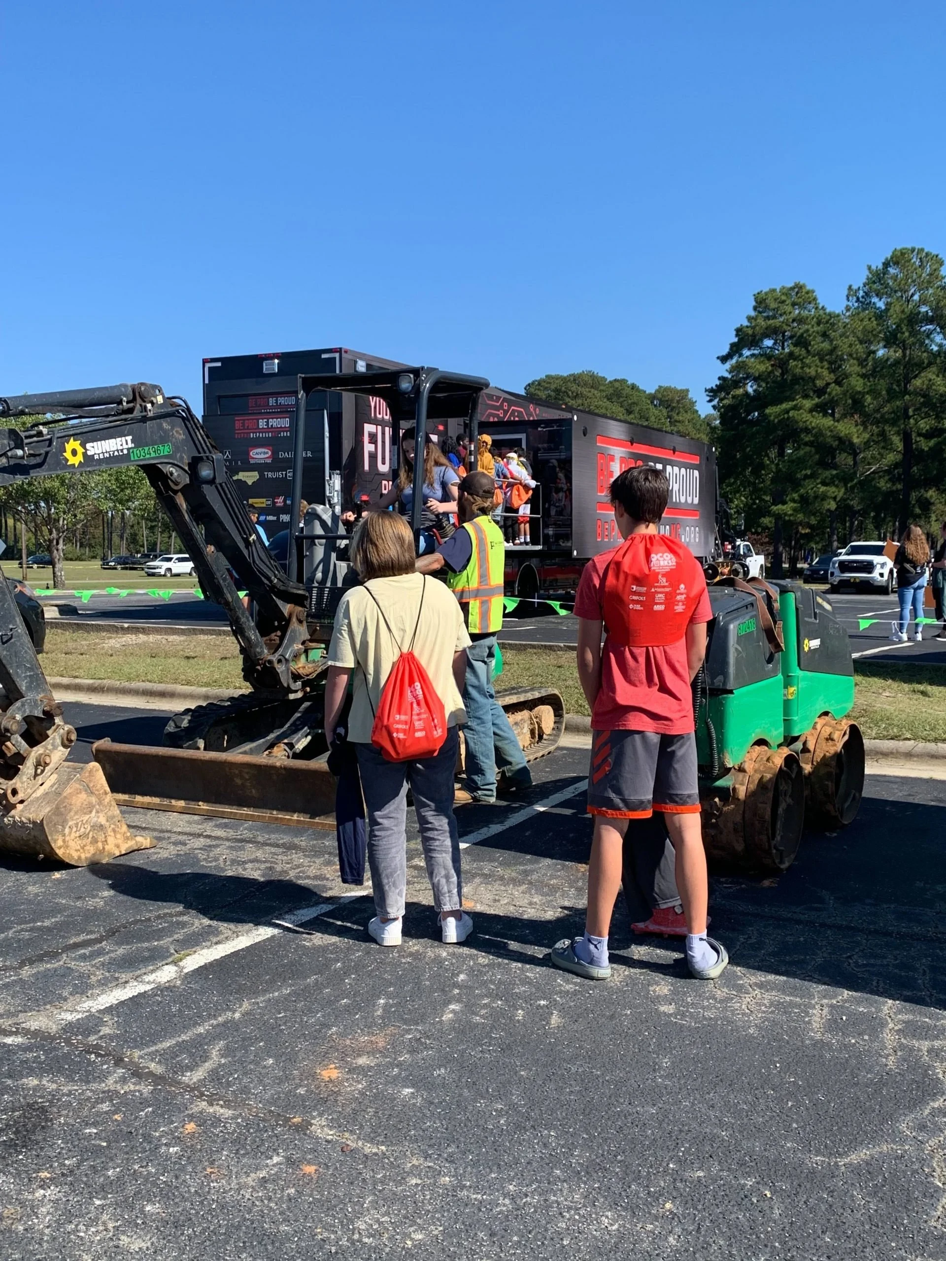 RiverWild Introduces Thousands of Middle Schoolers to Construction at 2022 JoCo Works