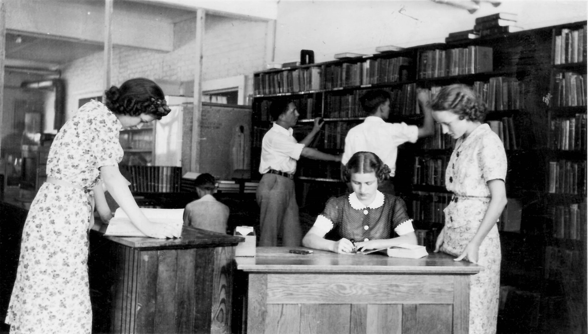 Library 1938.JPG