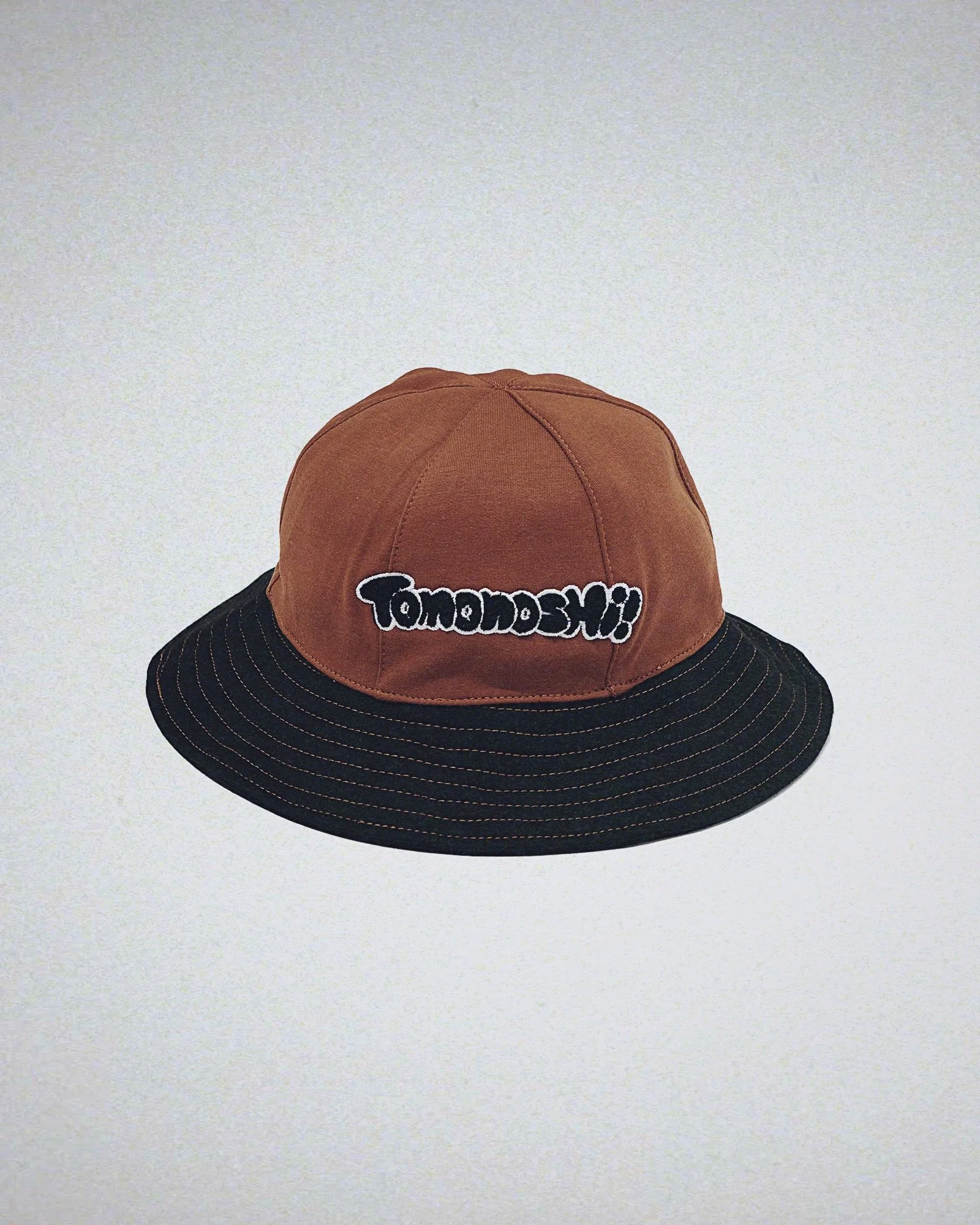 MR. TOMONOSHi! ADVENTURE BUCKET HAT