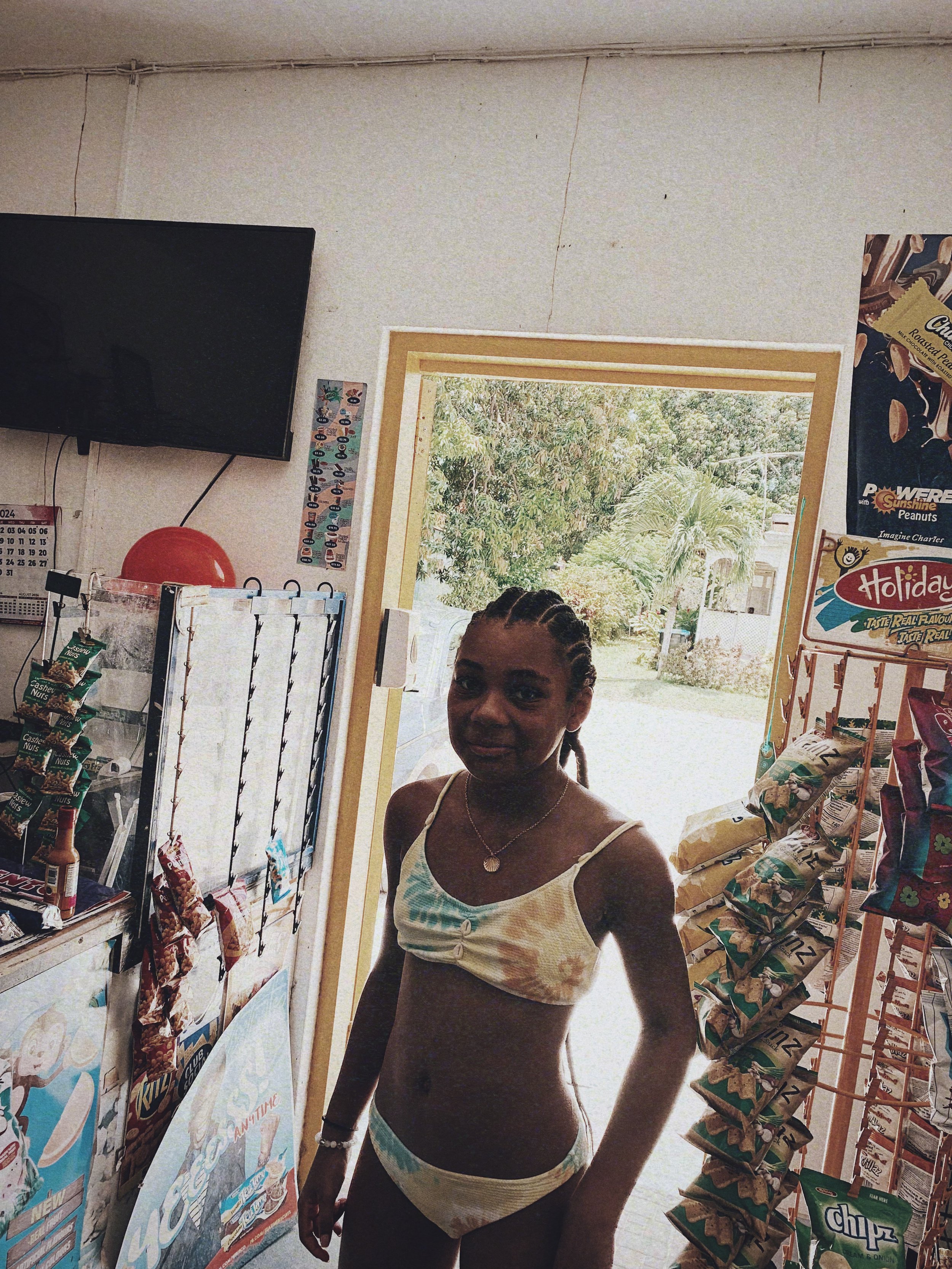 MR. TOMONOSHi! Photography: Barbados