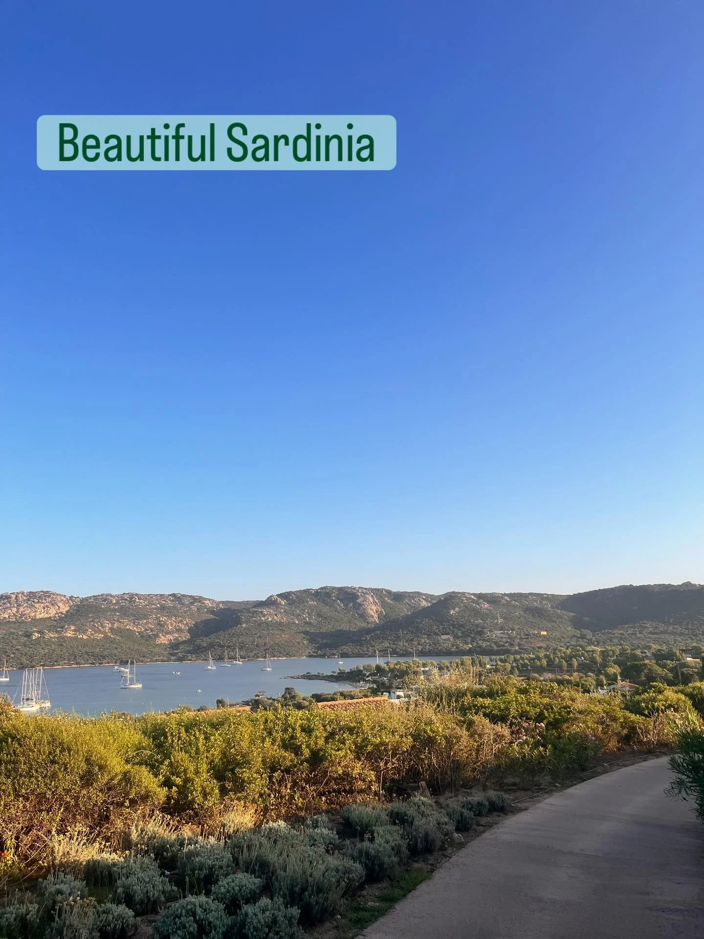 Italy was the final stop on our trip. First we had 4 nights in Palau on the island of Sardinia and then 24 hours in Rome before we flew home. From the rocky coasts to the turquoise water of the La Maddalena archipelago, Sardinia was enchanting. Now i
