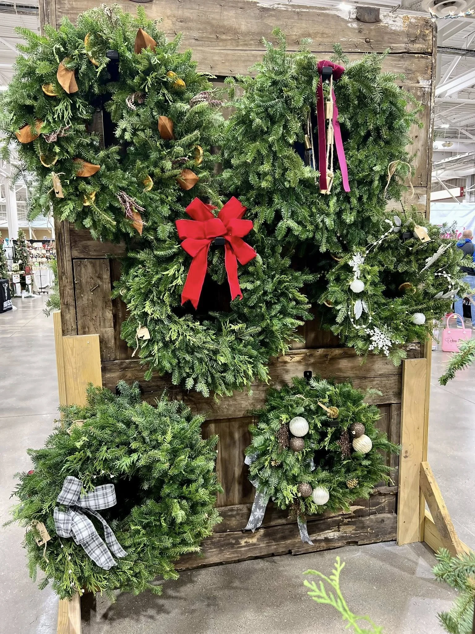 wreath.jpg (Copy) (Copy) (Copy)