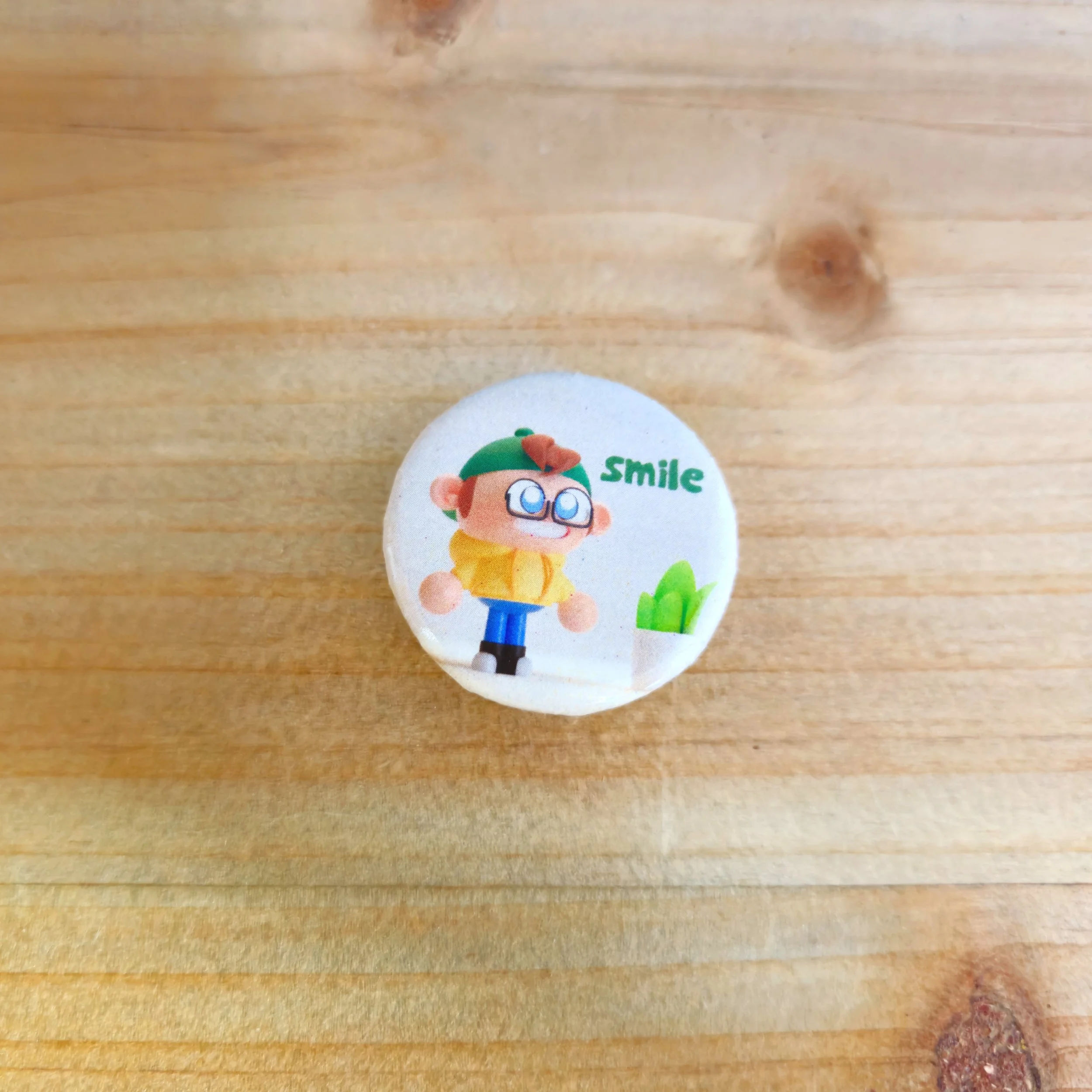 Smile Pin
