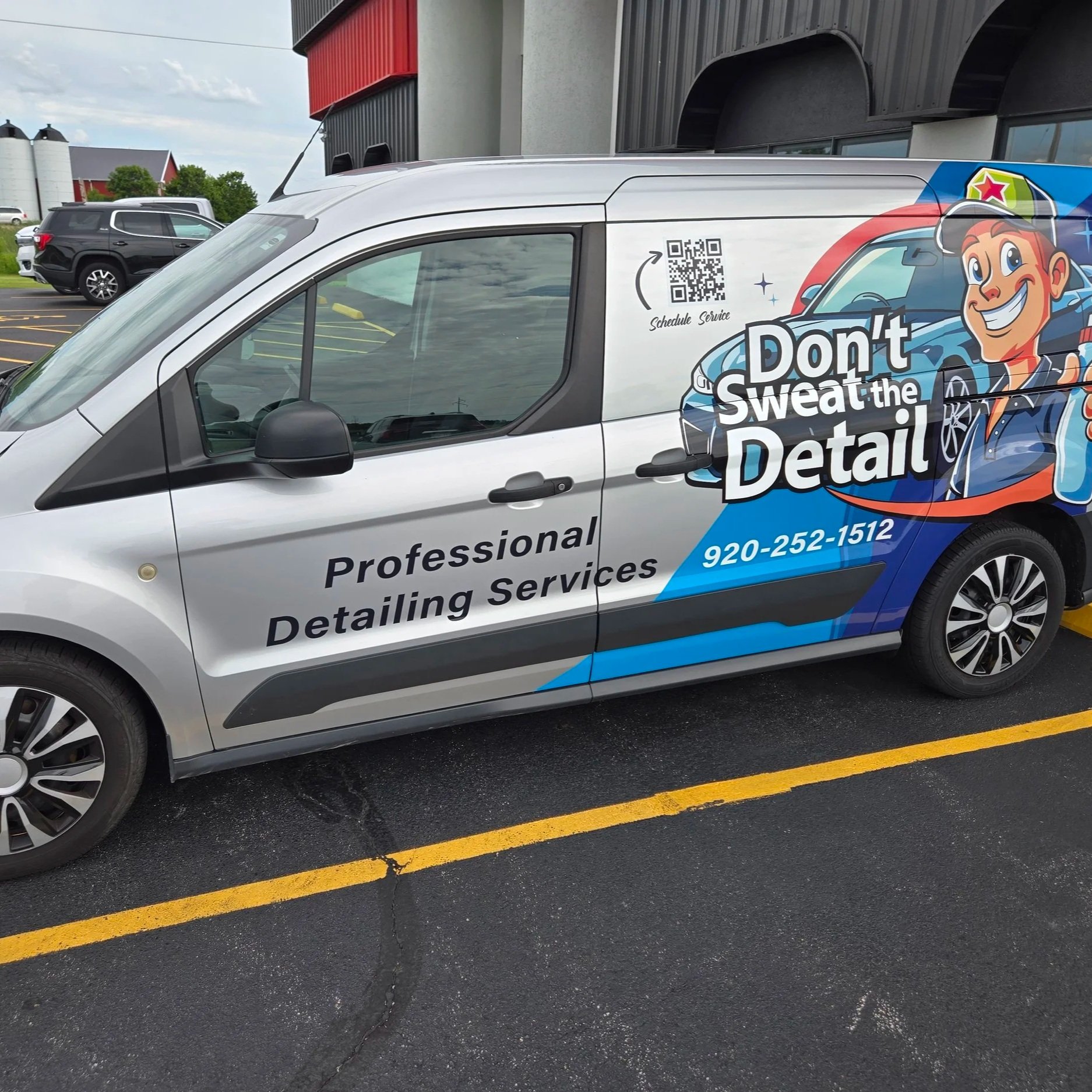 Don't Sweat the Detail Mobile detailing in Fond du Lac, Wisconsin. Our service brings detailing right to your door or office!