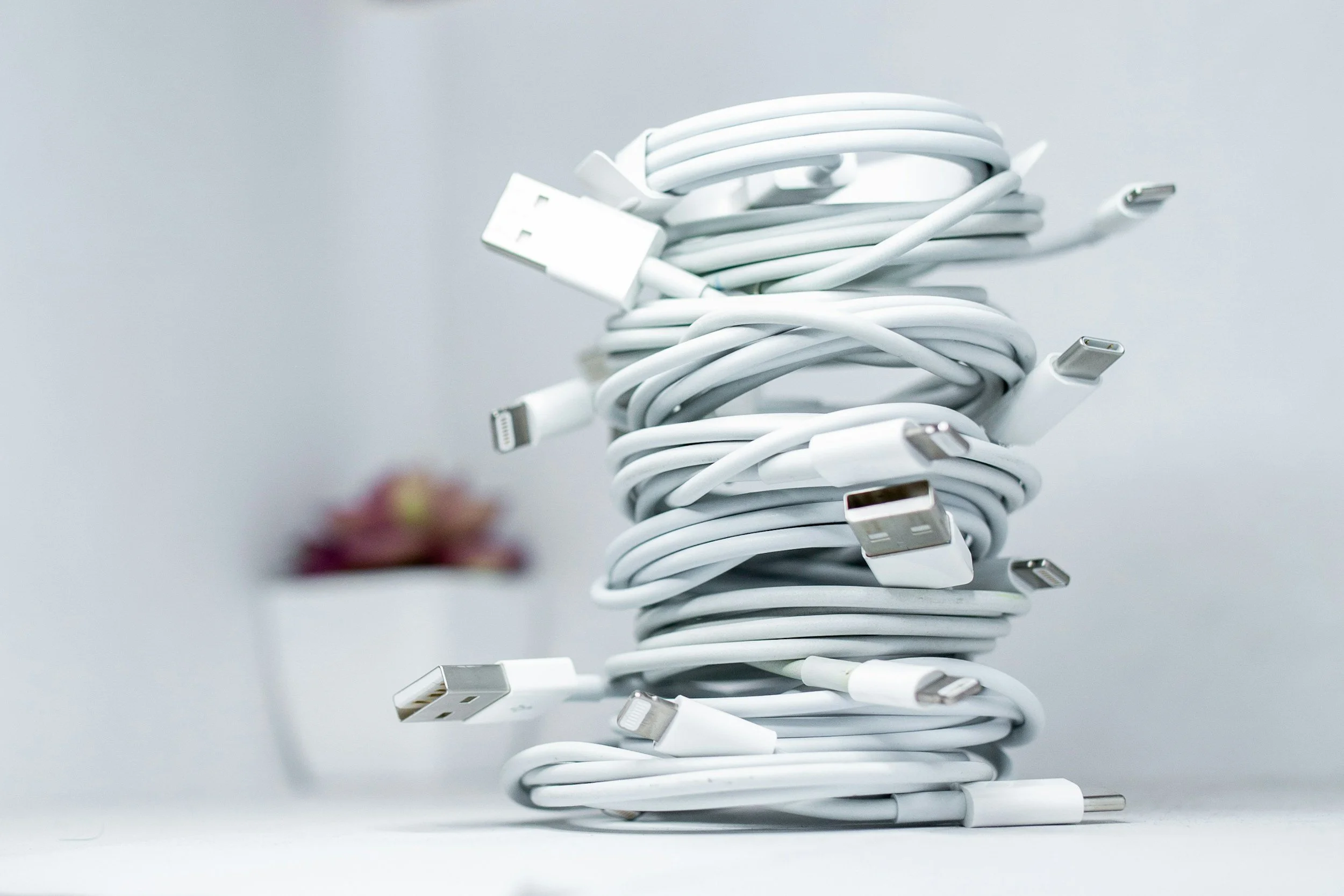 25 Things People Accidentally Pack That They Need Immediately