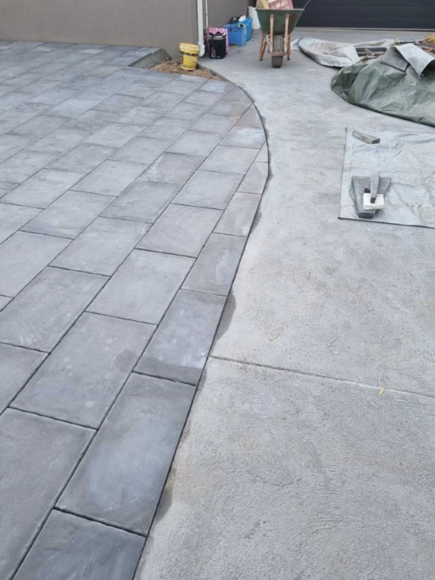 concrete-paving-empire-bay.jpg