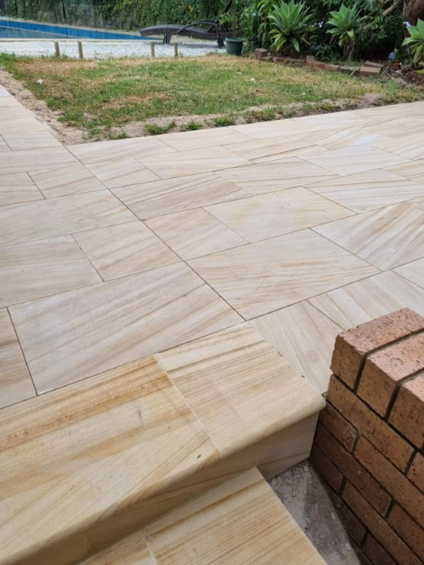 paving-woy-woy.jpg