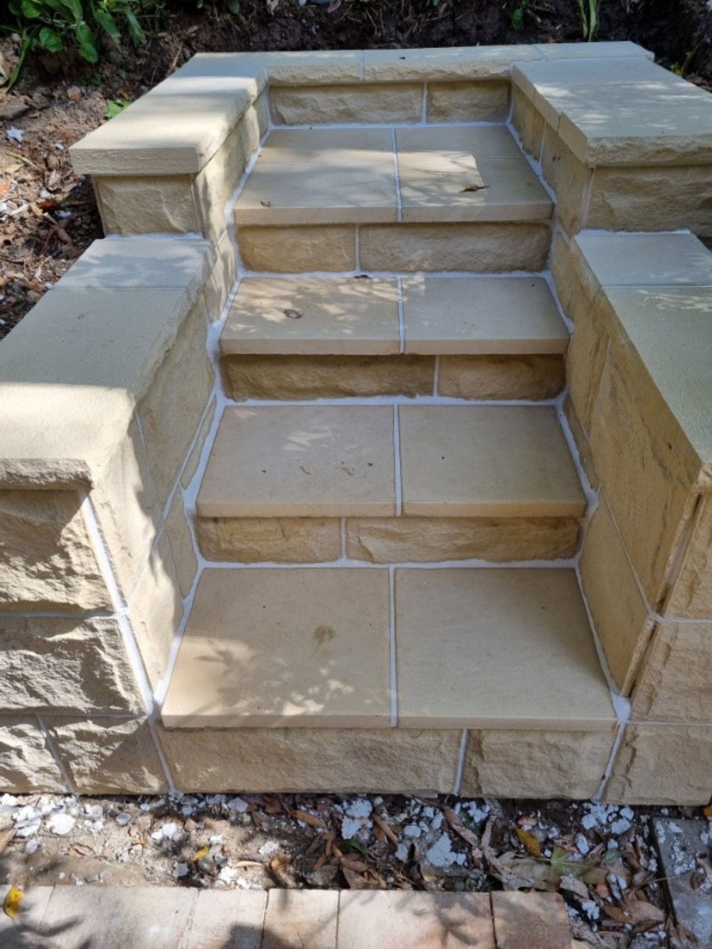 retaining-walls-bensville.jpg