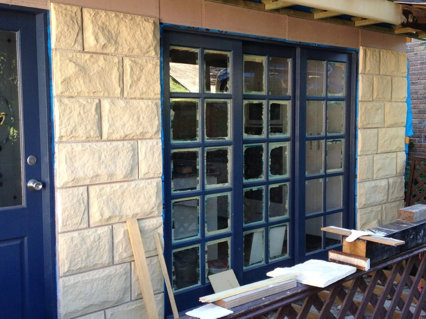 sandstone-cladding-macmasters-beach.JPG