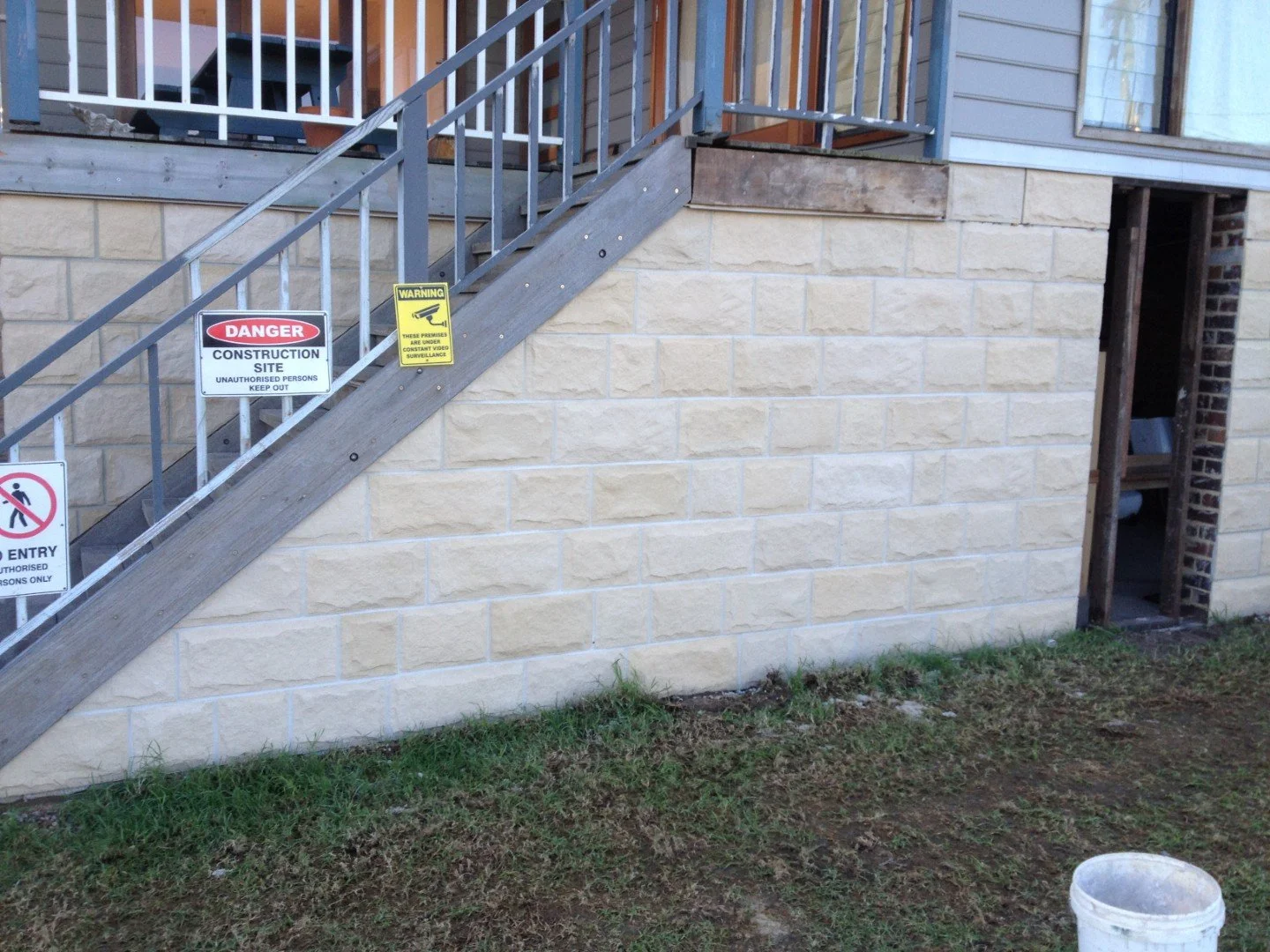 sandstone-cladding-central-coast.JPG