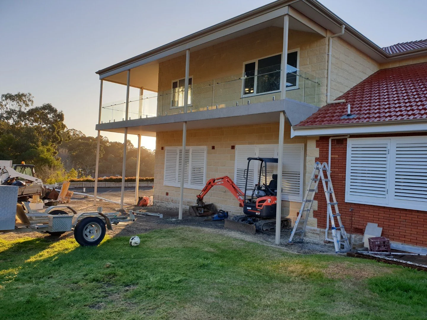 natural-stone-cladding-central-coast.jpg