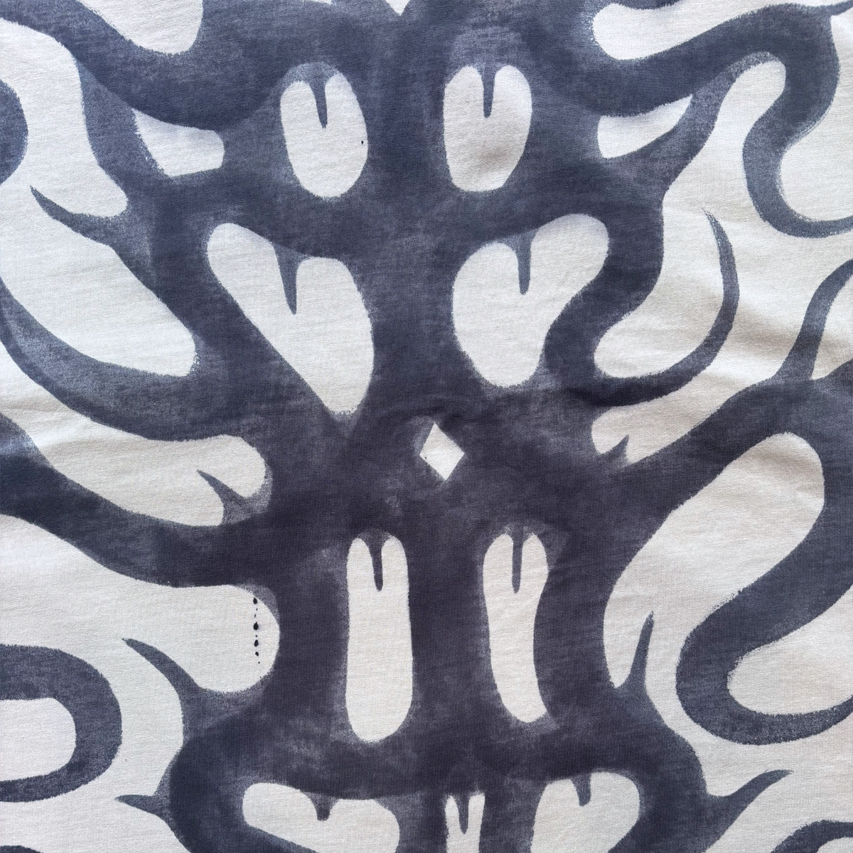 close up 2_T-shirt_7.png